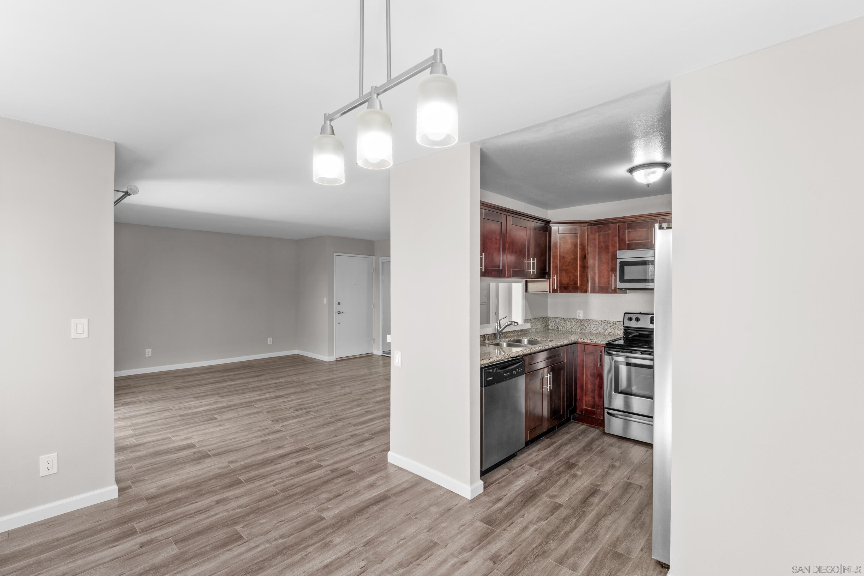 Detail Gallery Image 12 of 29 For 4064  Huerfano Avenue  #249,  San Diego,  CA 92117 - 2 Beds | 1 Baths