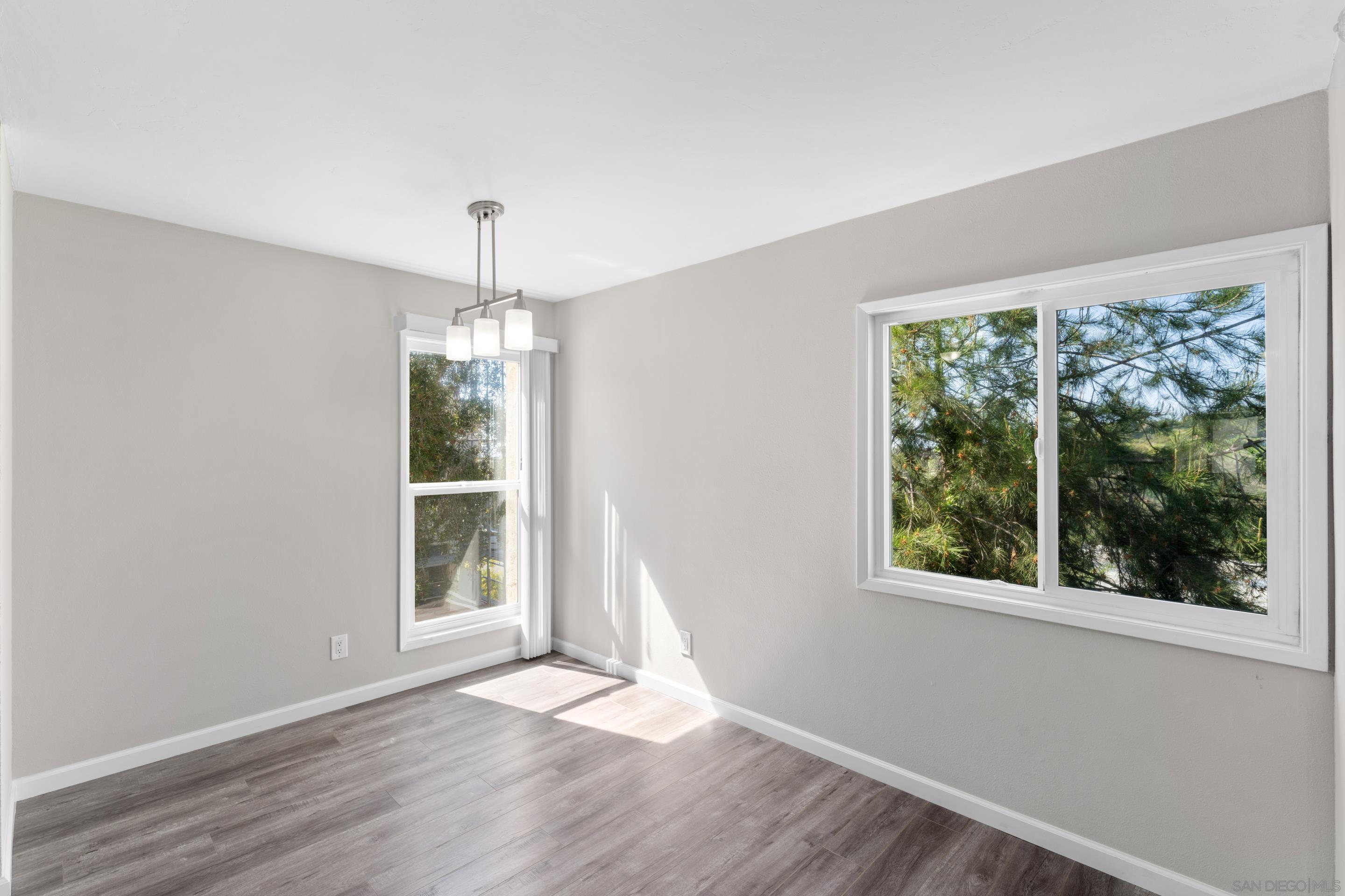 Detail Gallery Image 9 of 29 For 4064  Huerfano Avenue  #249,  San Diego,  CA 92117 - 2 Beds | 1 Baths