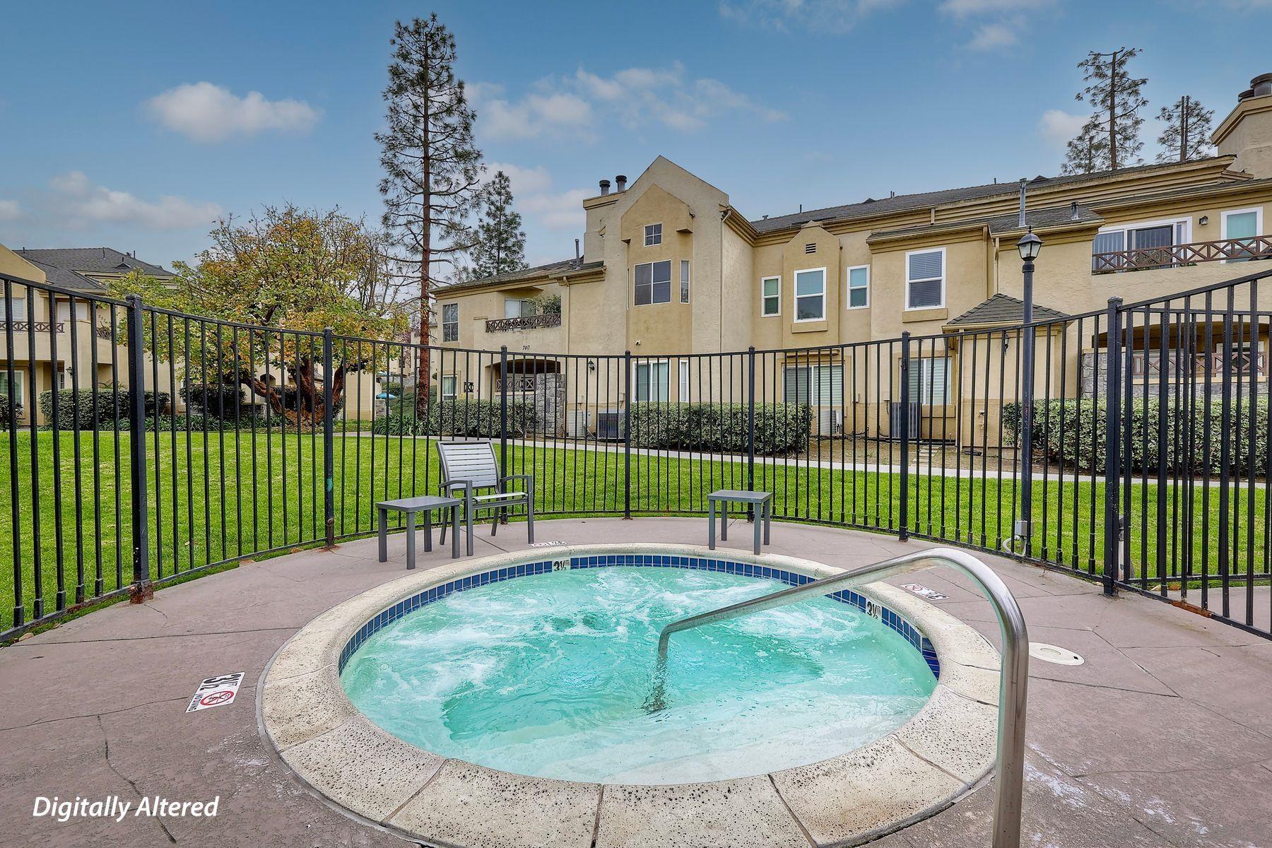 Detail Gallery Image 24 of 27 For 2035  Lakeridge Cir, Chula Vista,  CA 91913 - 2 Beds | 2 Baths