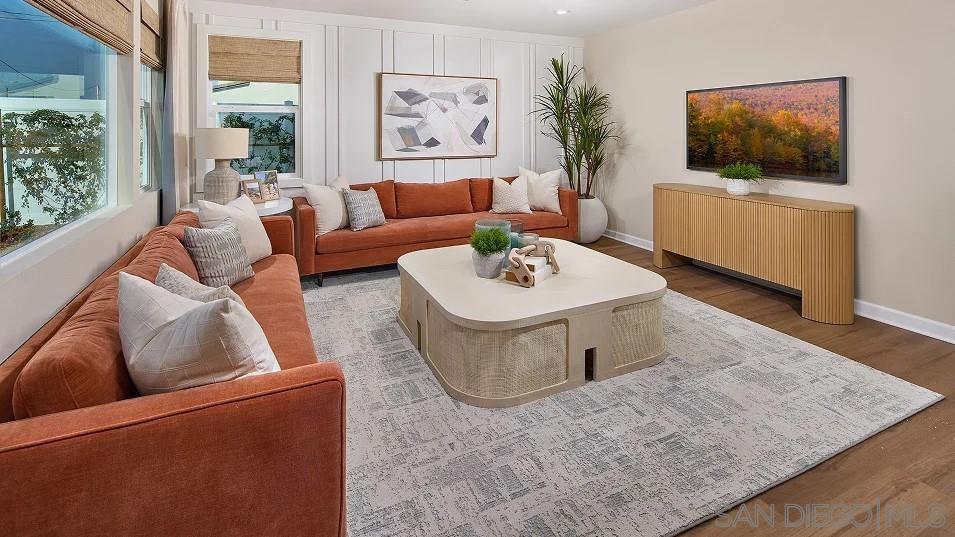 Detail Gallery Image 5 of 17 For 107  Metz Way, Oceanside,  CA 92057 - 3 Beds | 3 Baths