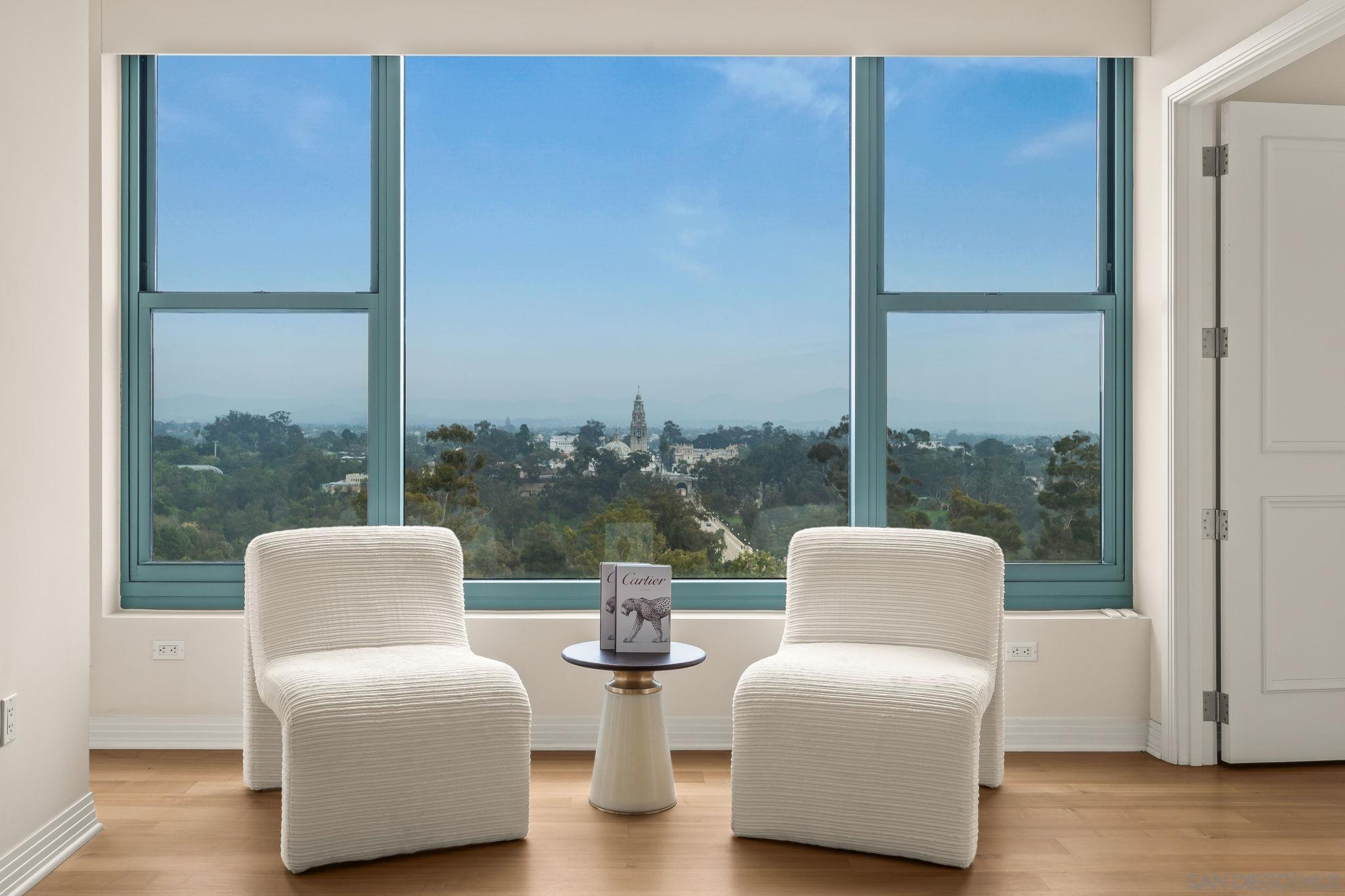 Detail Gallery Image 2 of 64 For 2500  6th Ave.  Ph5,  San Diego,  CA 92103 - 4 Beds | 4/1 Baths