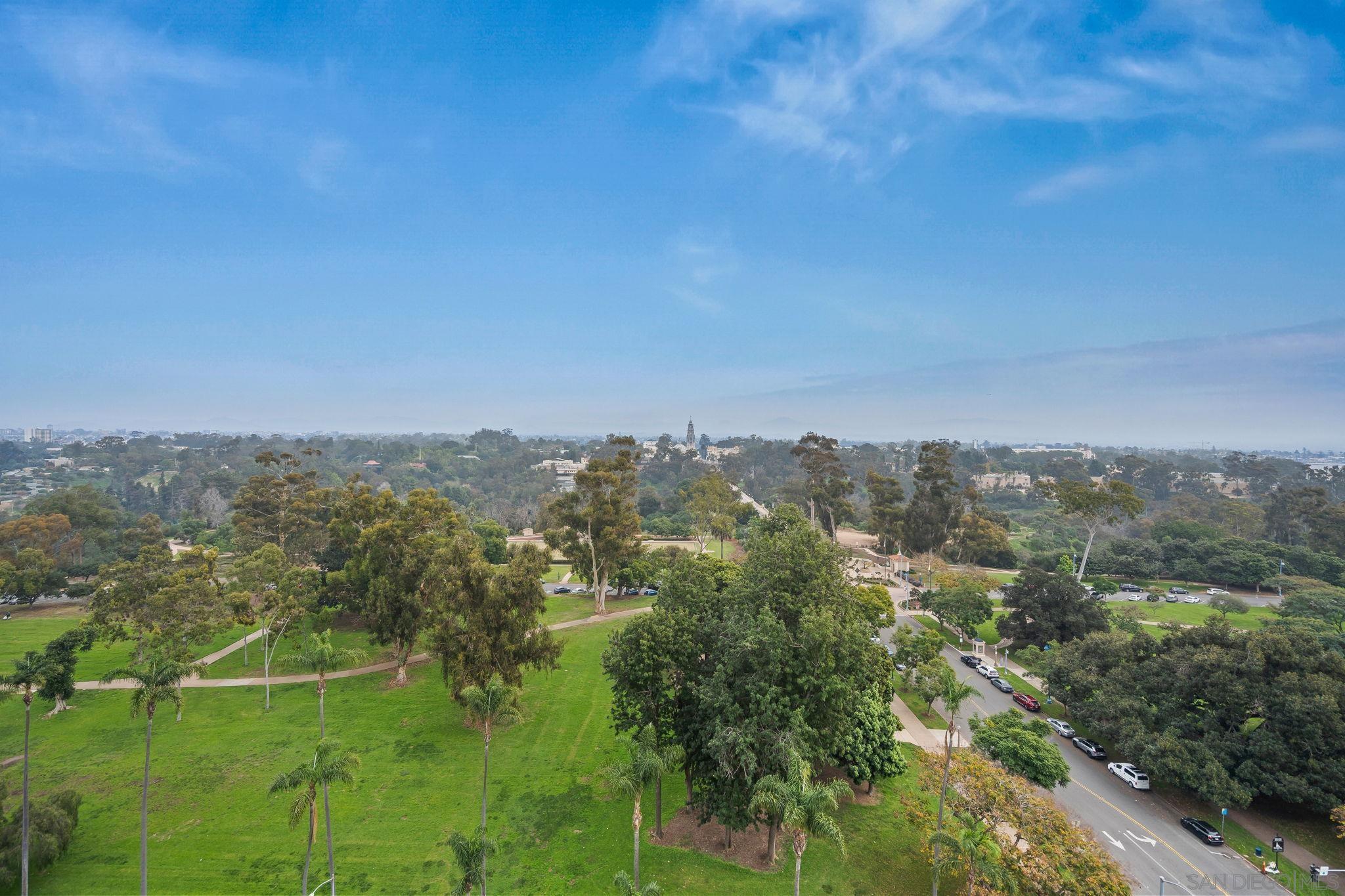 Detail Gallery Image 13 of 64 For 2500  6th Ave.  Ph5,  San Diego,  CA 92103 - 4 Beds | 4/1 Baths