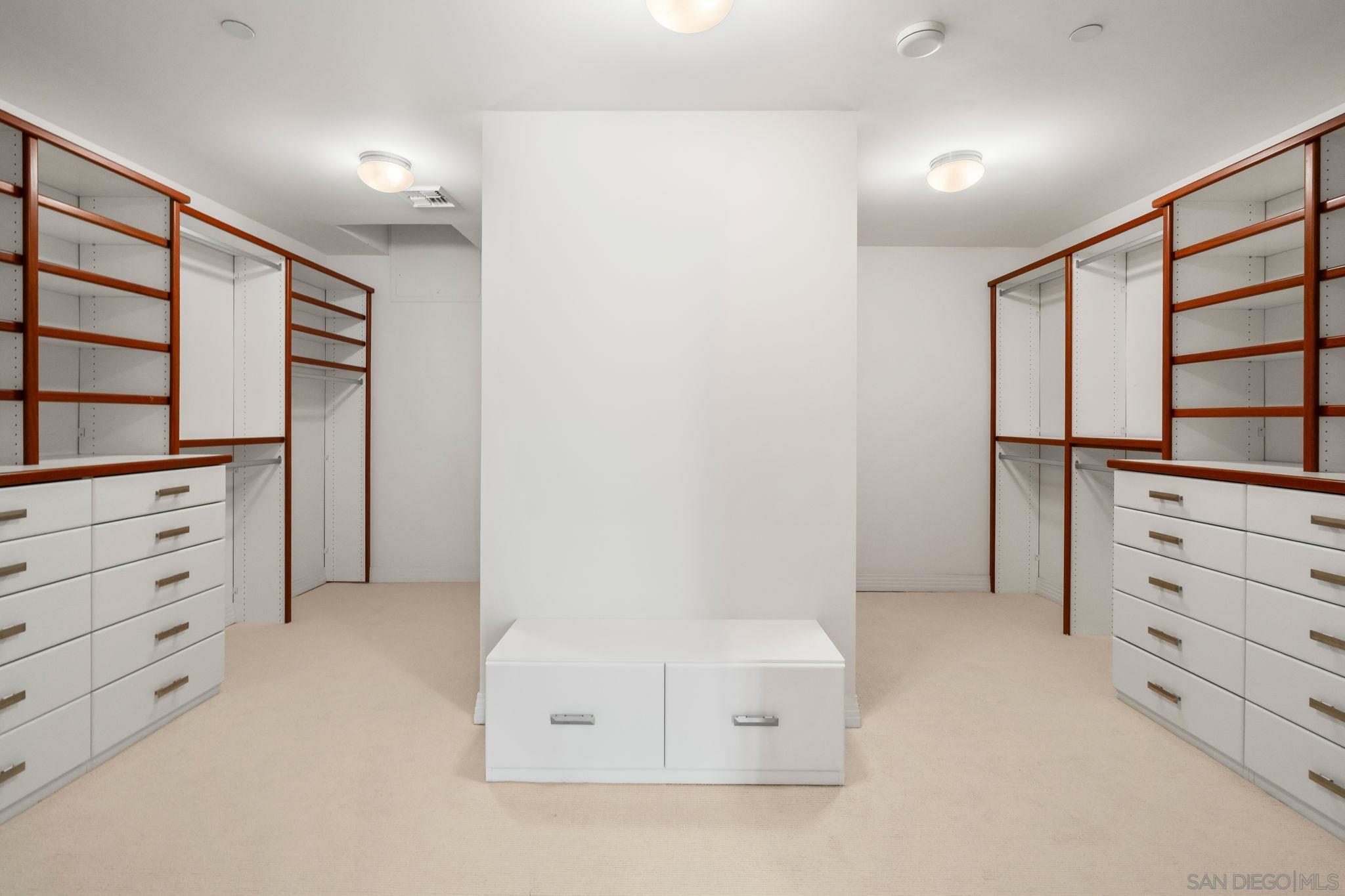 Detail Gallery Image 34 of 64 For 2500  6th Ave.  Ph5,  San Diego,  CA 92103 - 4 Beds | 4/1 Baths