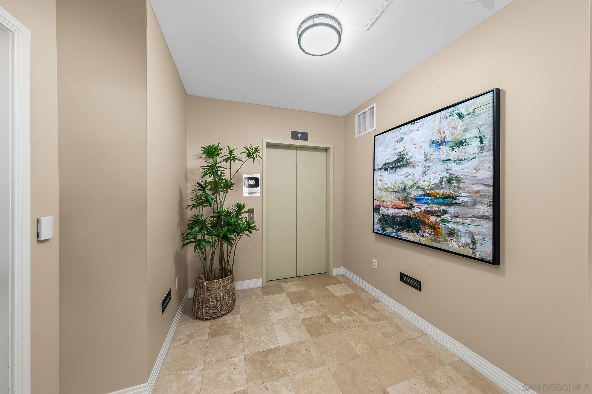 Detail Gallery Image 53 of 64 For 2500  6th Ave.  Ph5,  San Diego,  CA 92103 - 4 Beds | 4/1 Baths