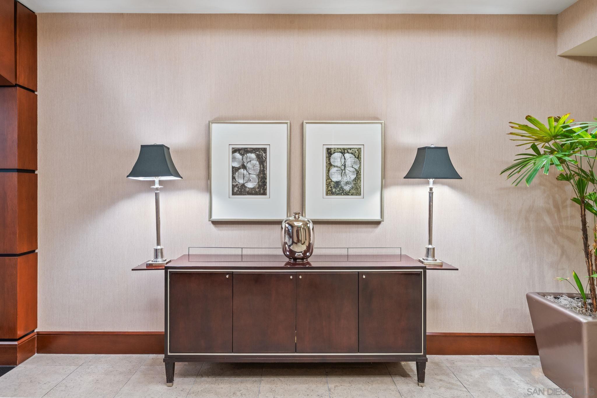 Detail Gallery Image 55 of 64 For 2500  6th Ave.  Ph5,  San Diego,  CA 92103 - 4 Beds | 4/1 Baths