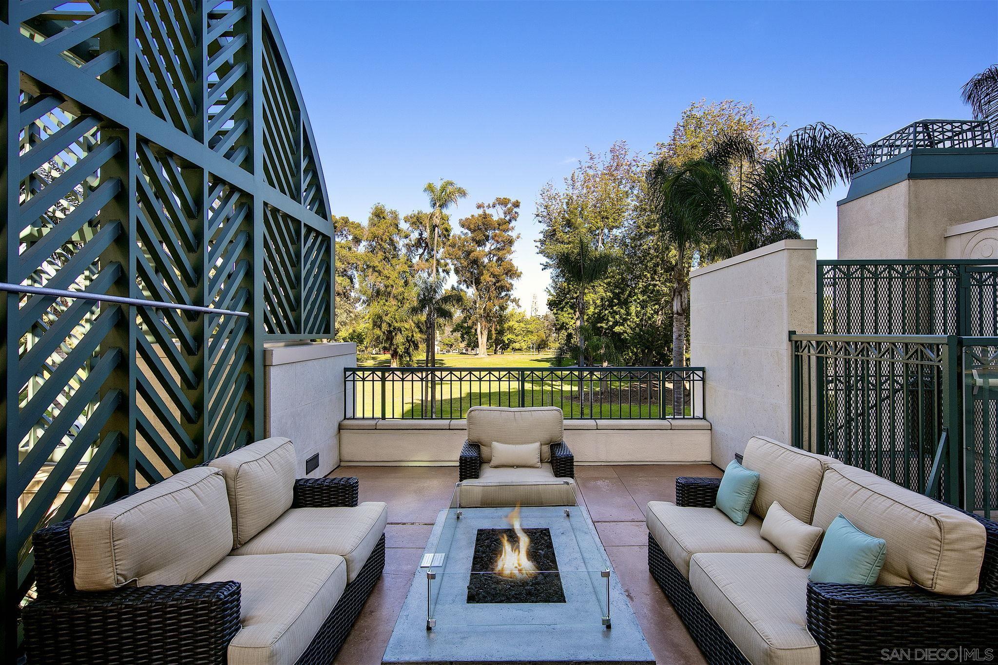 Detail Gallery Image 60 of 64 For 2500  6th Ave.  Ph5,  San Diego,  CA 92103 - 4 Beds | 4/1 Baths