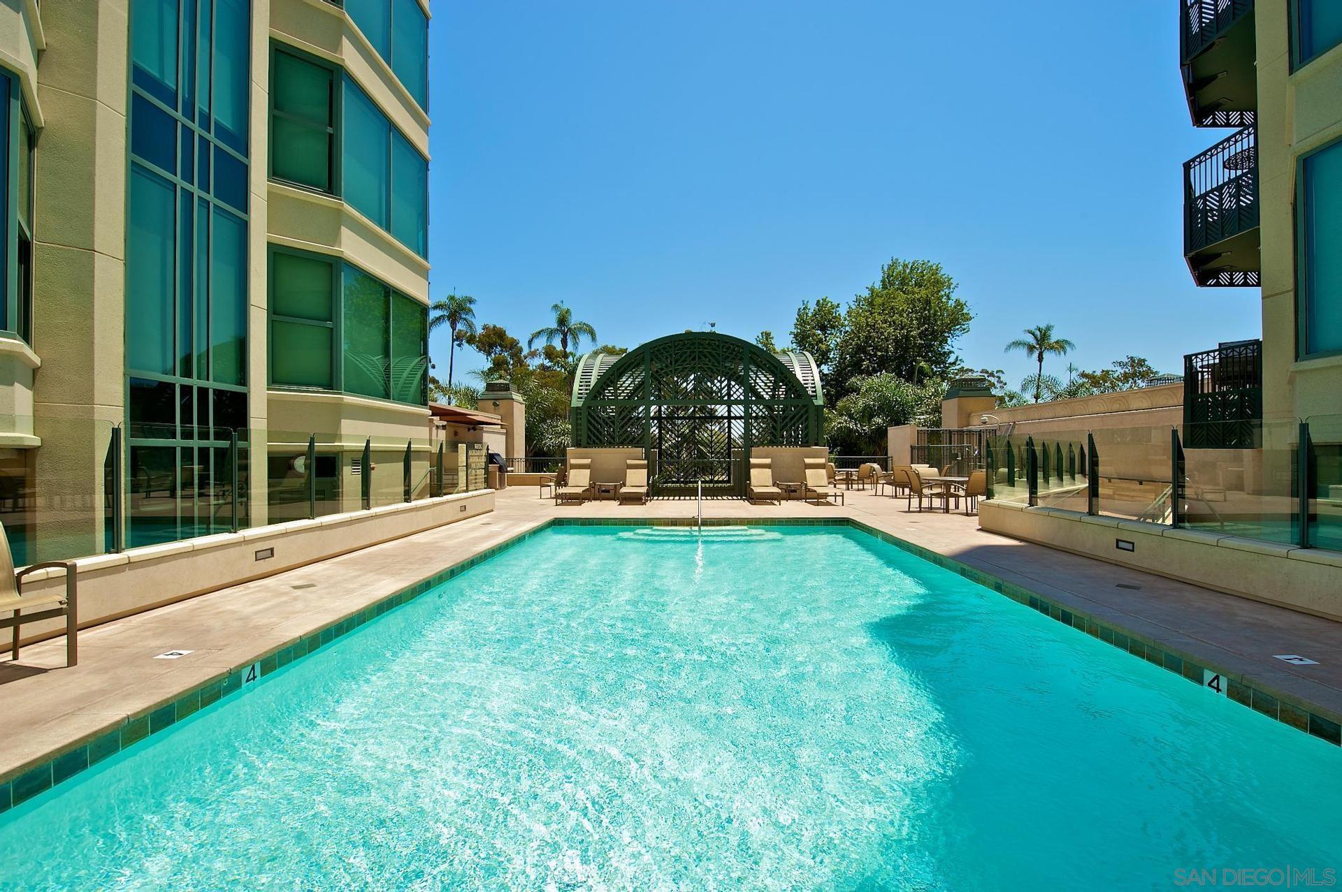 Detail Gallery Image 61 of 64 For 2500  6th Ave.  Ph5,  San Diego,  CA 92103 - 4 Beds | 4/1 Baths