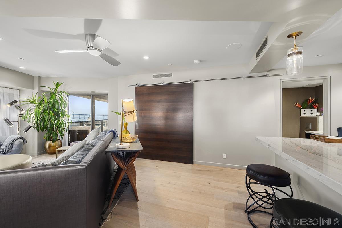 Detail Gallery Image 25 of 71 For 100  Harbor Drive  #1906,  San Diego,  CA 92101 - 1 Beds | 1/1 Baths