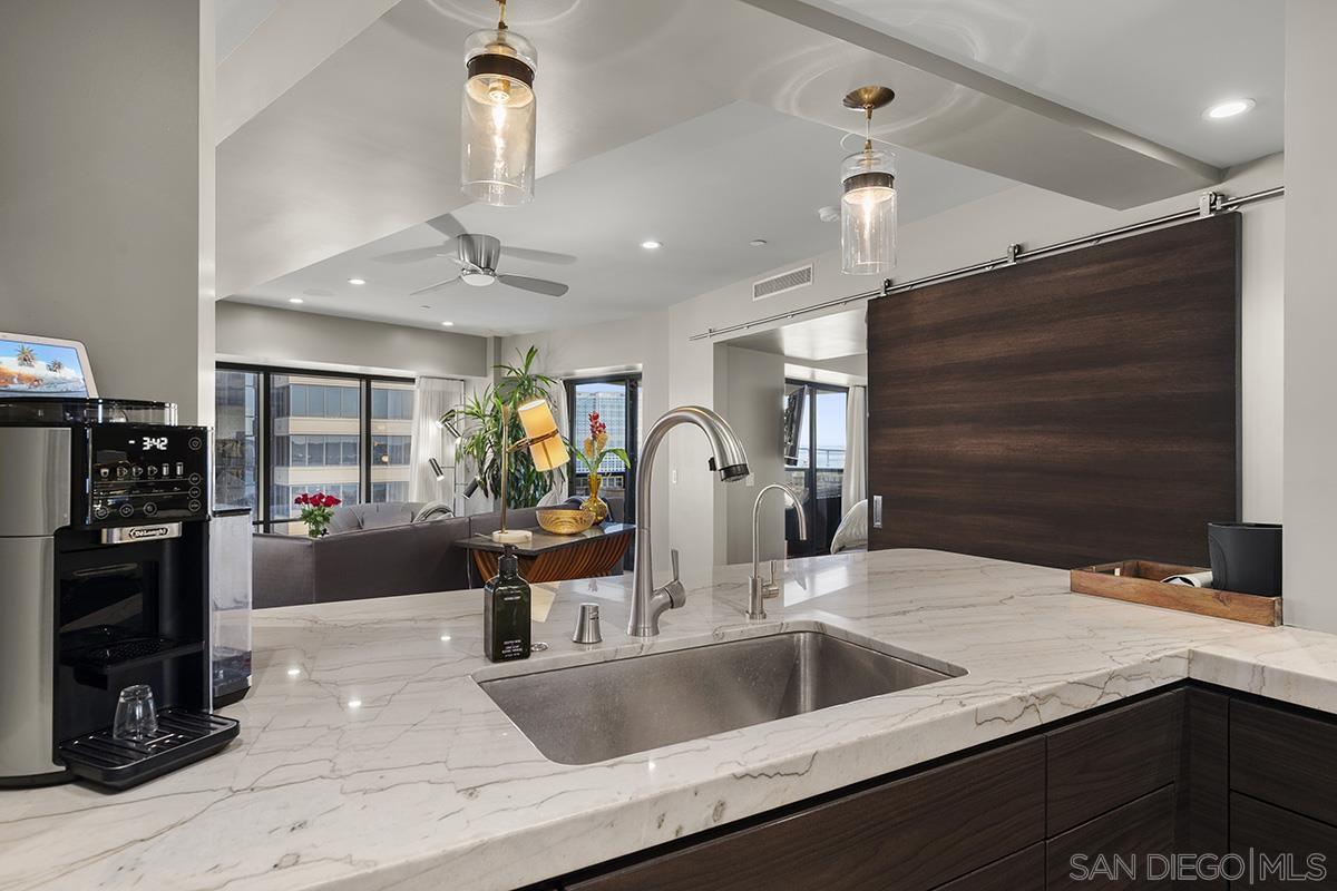 Detail Gallery Image 32 of 71 For 100  Harbor Drive  #1906,  San Diego,  CA 92101 - 1 Beds | 1/1 Baths