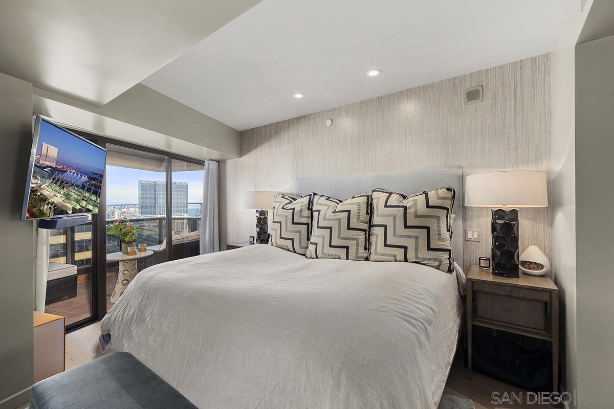 Detail Gallery Image 37 of 71 For 100  Harbor Drive  #1906,  San Diego,  CA 92101 - 1 Beds | 1/1 Baths