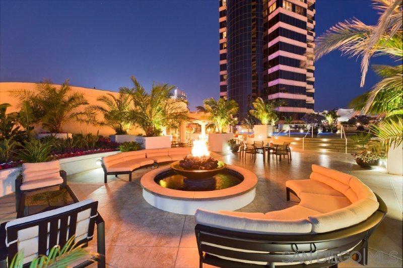 Detail Gallery Image 67 of 71 For 100  Harbor Drive  #1906,  San Diego,  CA 92101 - 1 Beds | 1/1 Baths