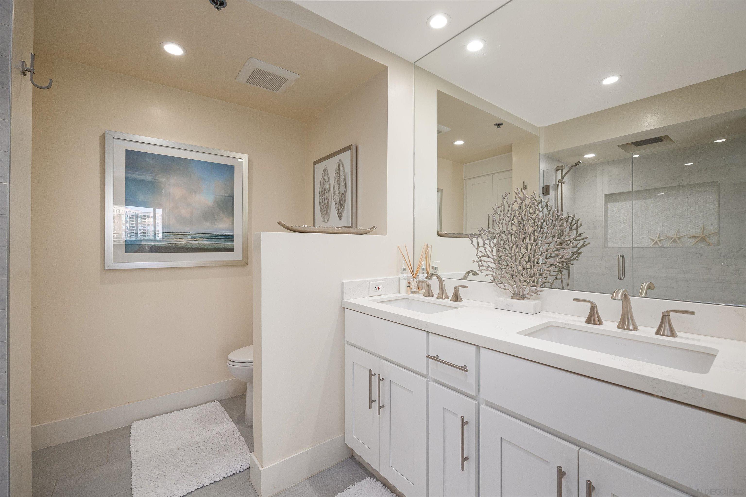 Detail Gallery Image 7 of 19 For 100  Harbor Dr  705, San Diego,  CA 92101 - 1 Beds | 1 Baths