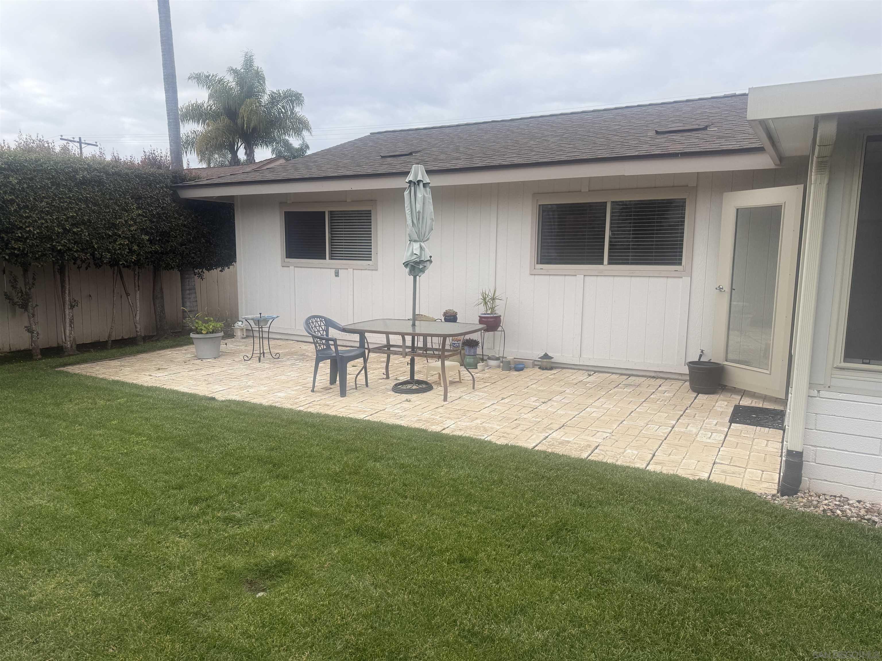 Detail Gallery Image 14 of 17 For 3755  Millikin Ave, San Diego,  CA 92122 - 3 Beds | 2 Baths