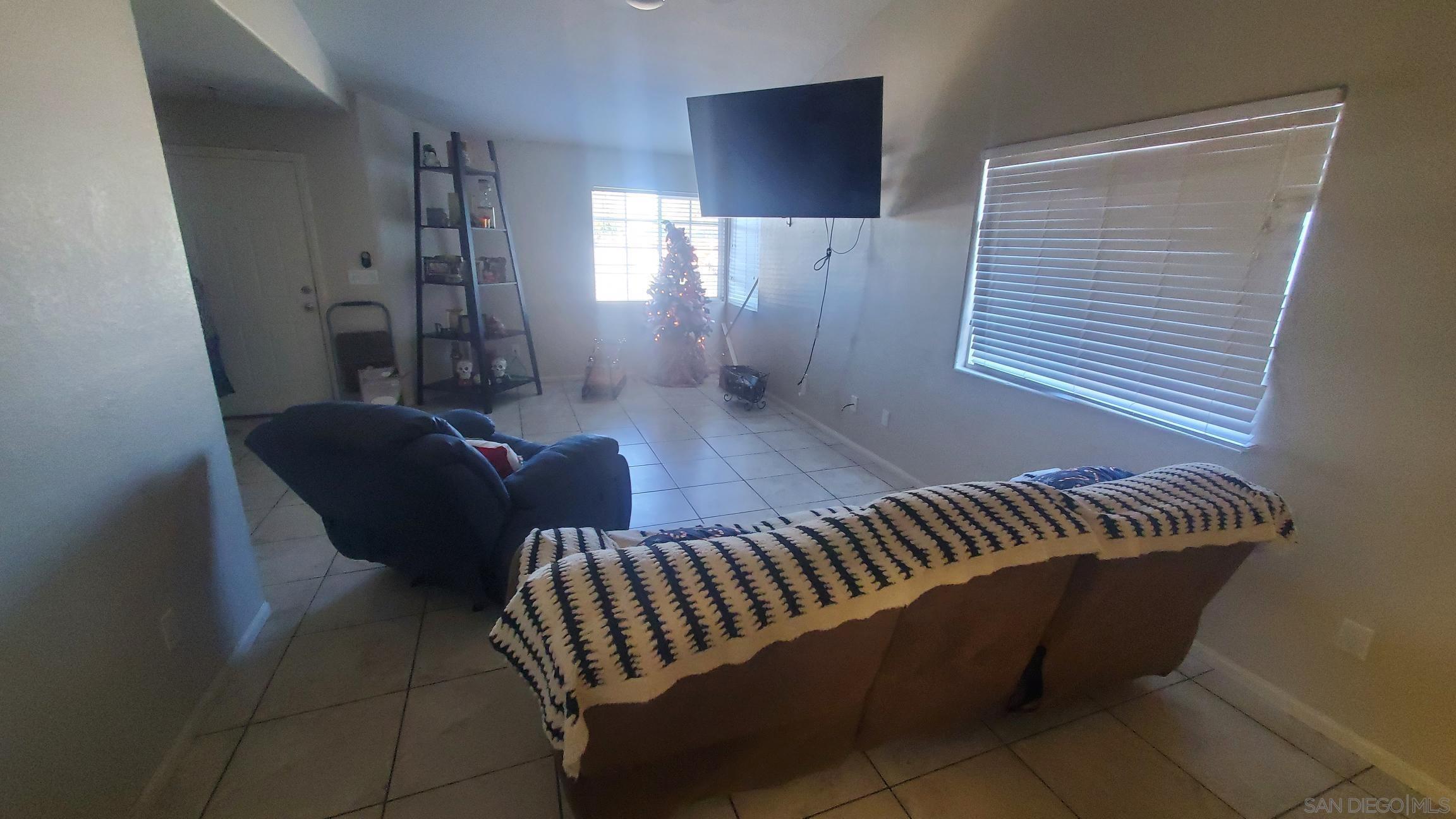 Detail Gallery Image 9 of 10 For 312  Chisolm, Imperial,  CA 92251 - 3 Beds | 2 Baths