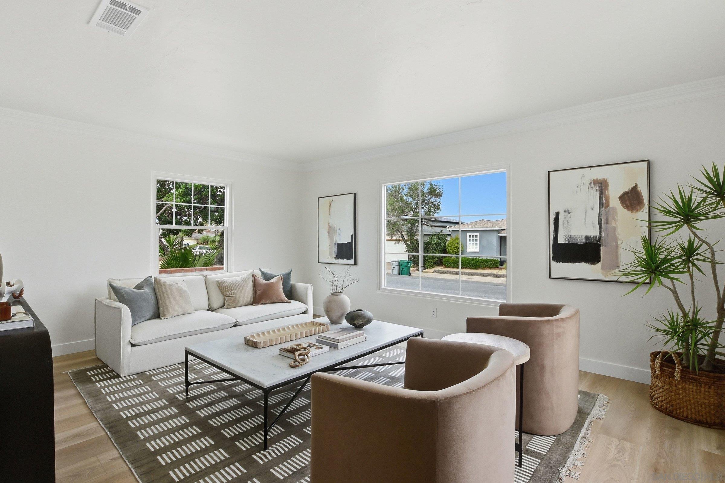 Detail Gallery Image 12 of 55 For 4906  Lorraine Dr, San Diego,  CA 92115 - 3 Beds | 3 Baths