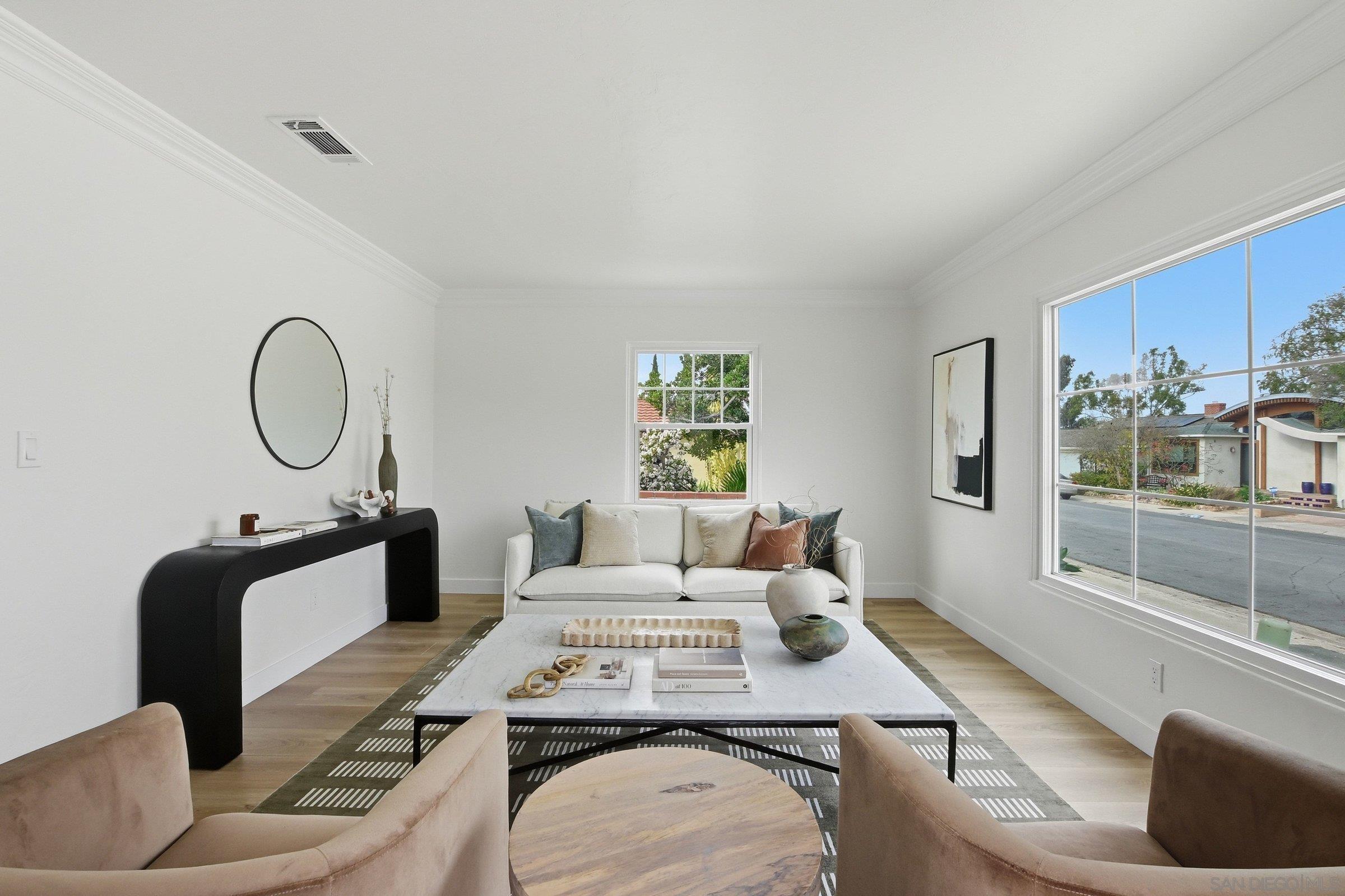 Detail Gallery Image 14 of 55 For 4906  Lorraine Dr, San Diego,  CA 92115 - 3 Beds | 3 Baths