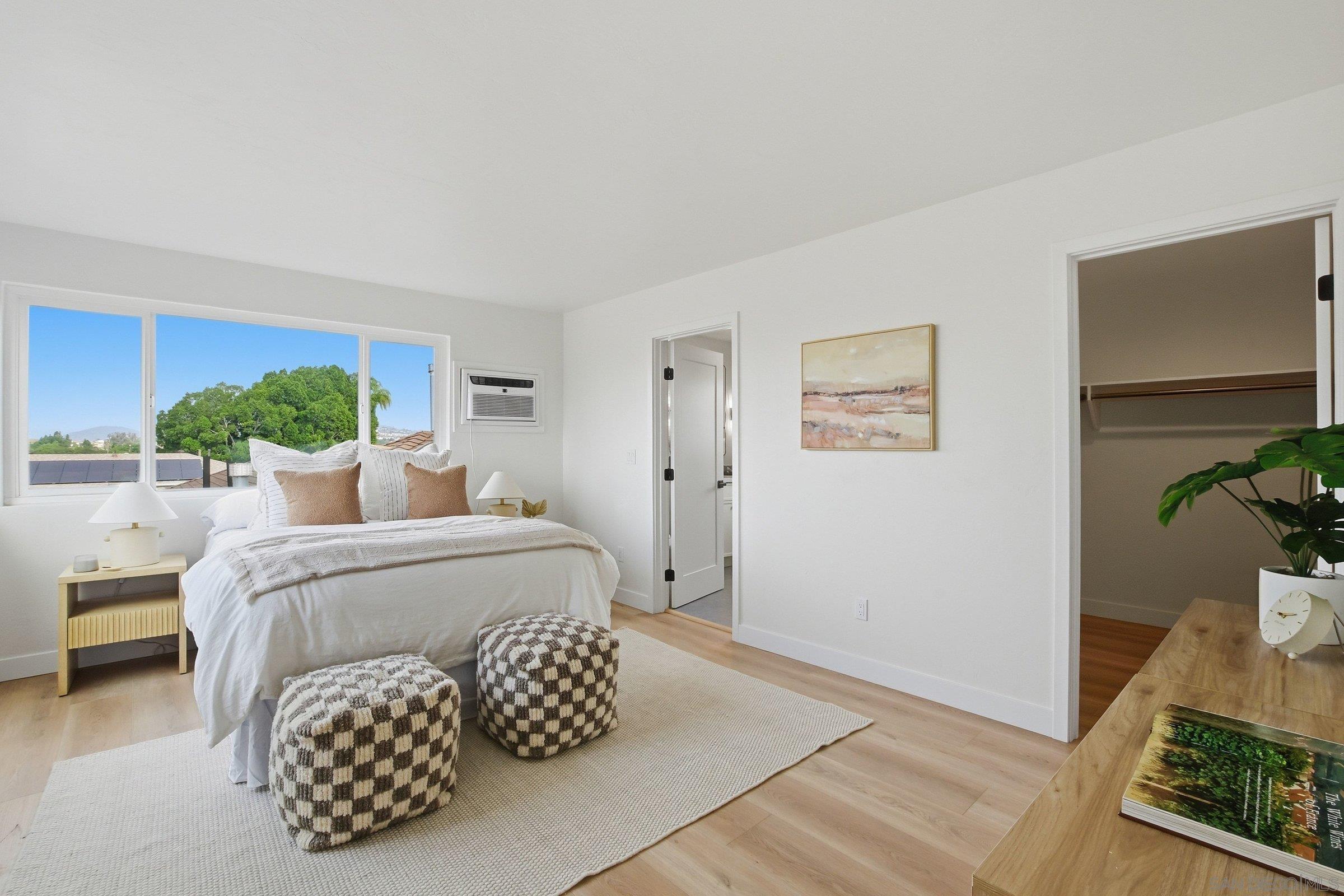 Detail Gallery Image 3 of 55 For 4906  Lorraine Dr, San Diego,  CA 92115 - 3 Beds | 3 Baths