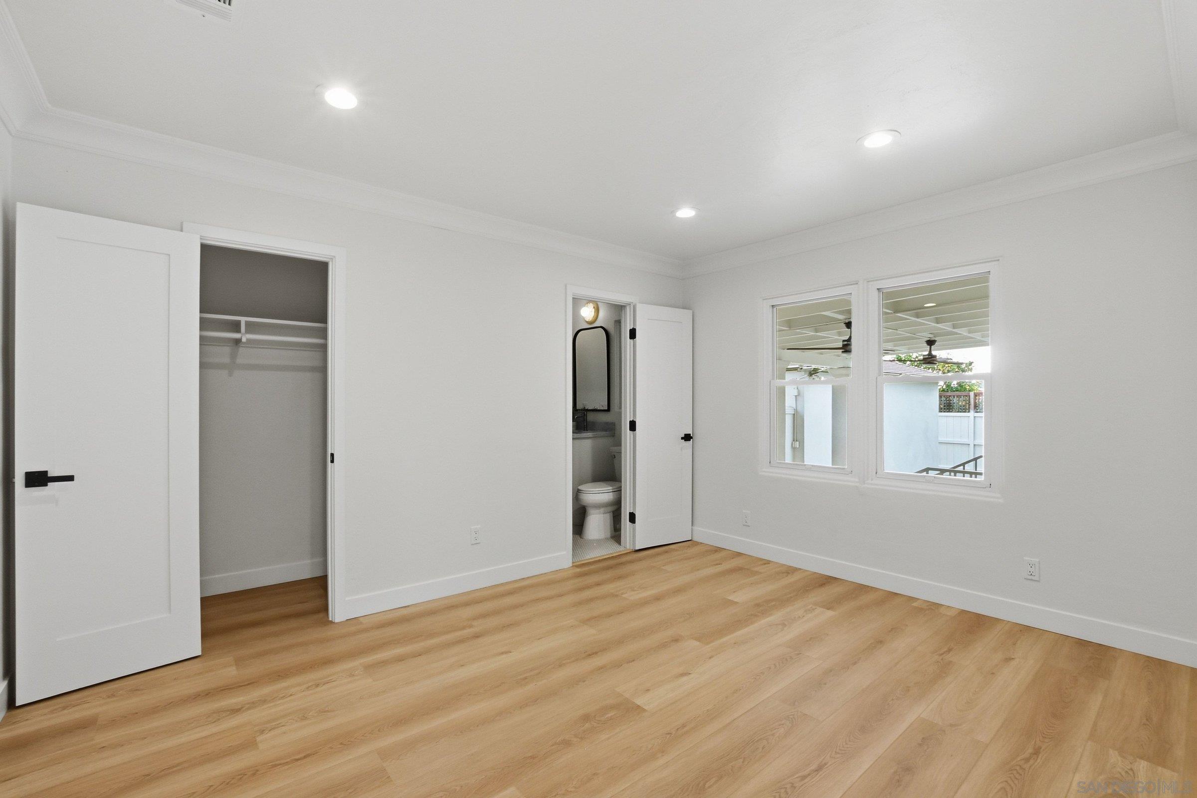 Detail Gallery Image 28 of 55 For 4906  Lorraine Dr, San Diego,  CA 92115 - 3 Beds | 3 Baths