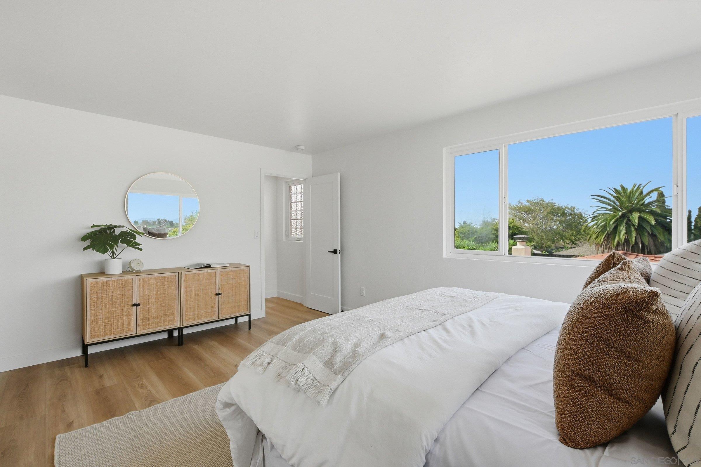 Detail Gallery Image 43 of 55 For 4906  Lorraine Dr, San Diego,  CA 92115 - 3 Beds | 3 Baths