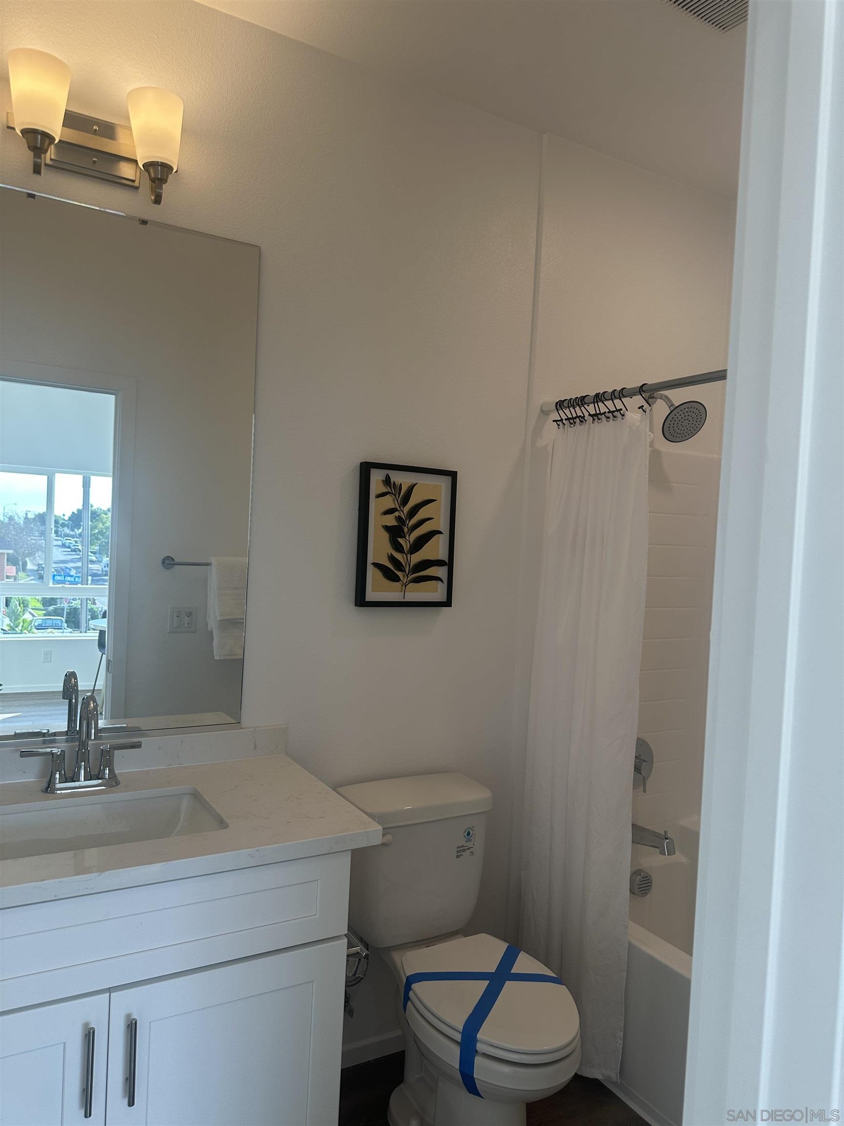 Detail Gallery Image 25 of 26 For 4952  Ocean View Blvd, San Diego,  CA 92113 - 3 Beds | 3 Baths