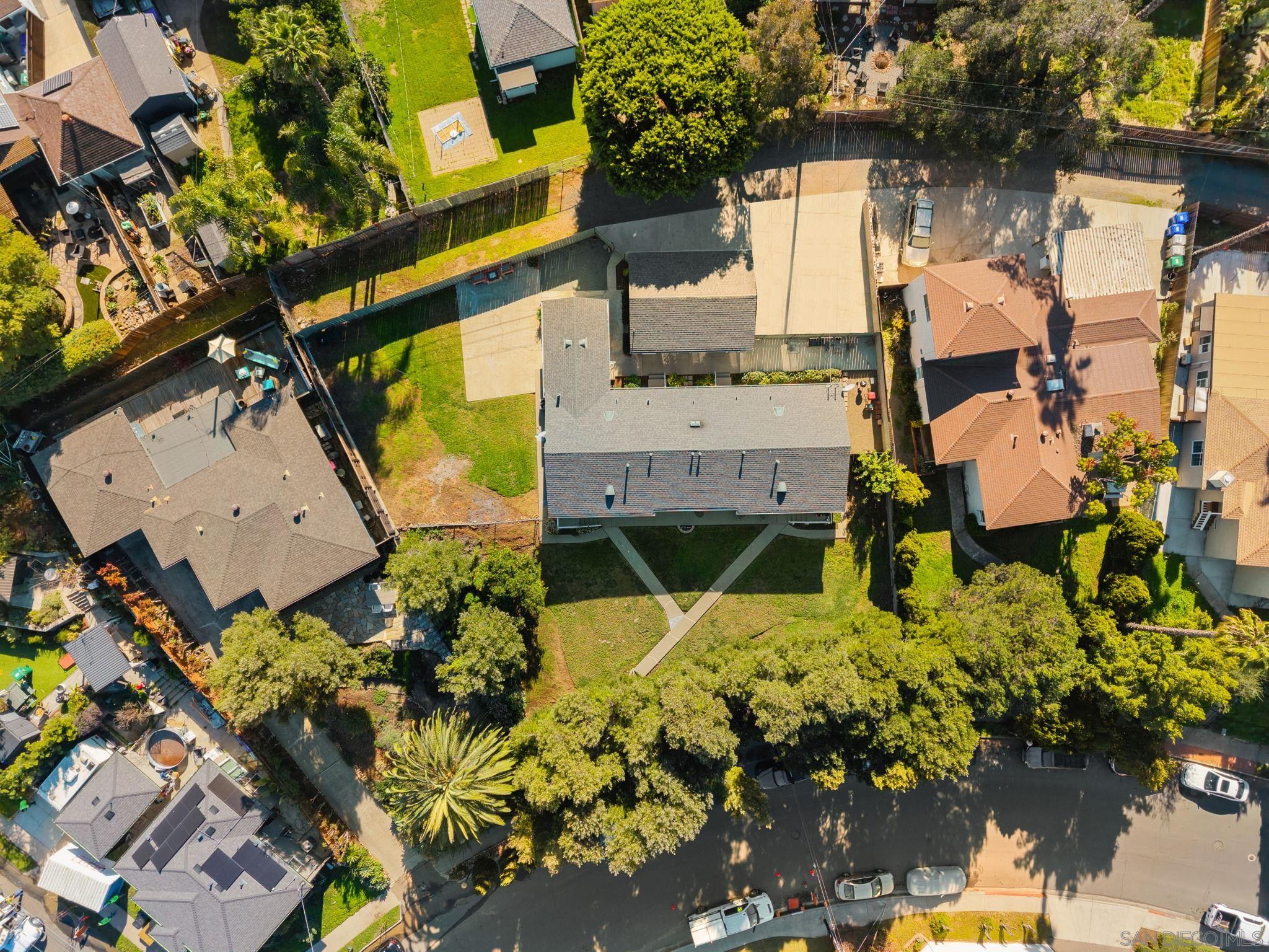 Detail Gallery Image 35 of 39 For 6673-75  Amherst St, San Diego,  CA 92115 - – Beds | – Baths