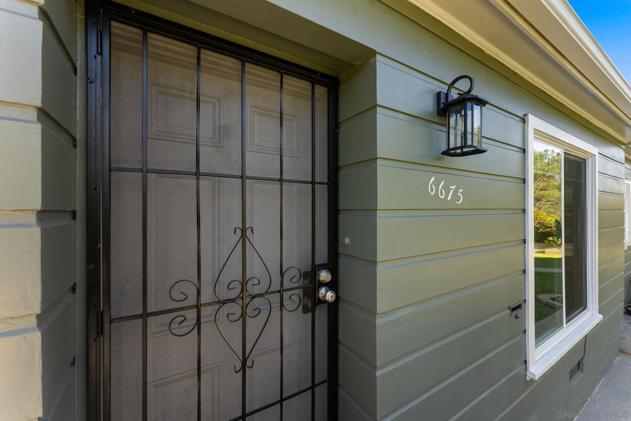 Detail Gallery Image 7 of 39 For 6673-75  Amherst St, San Diego,  CA 92115 - – Beds | – Baths