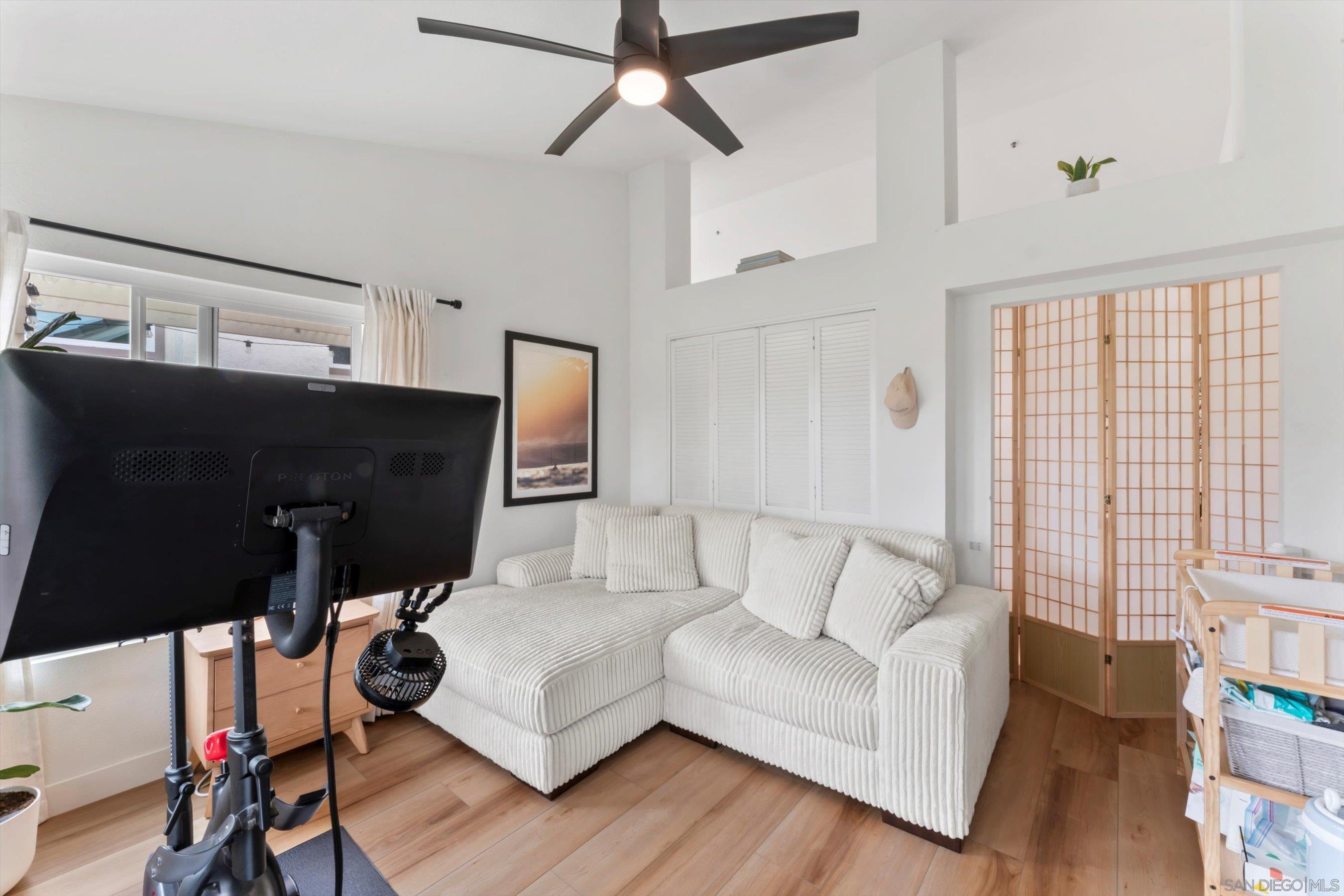 Detail Gallery Image 20 of 46 For 1938  Spyglass Circle, Vista,  CA 92081 - 2 Beds | 2 Baths