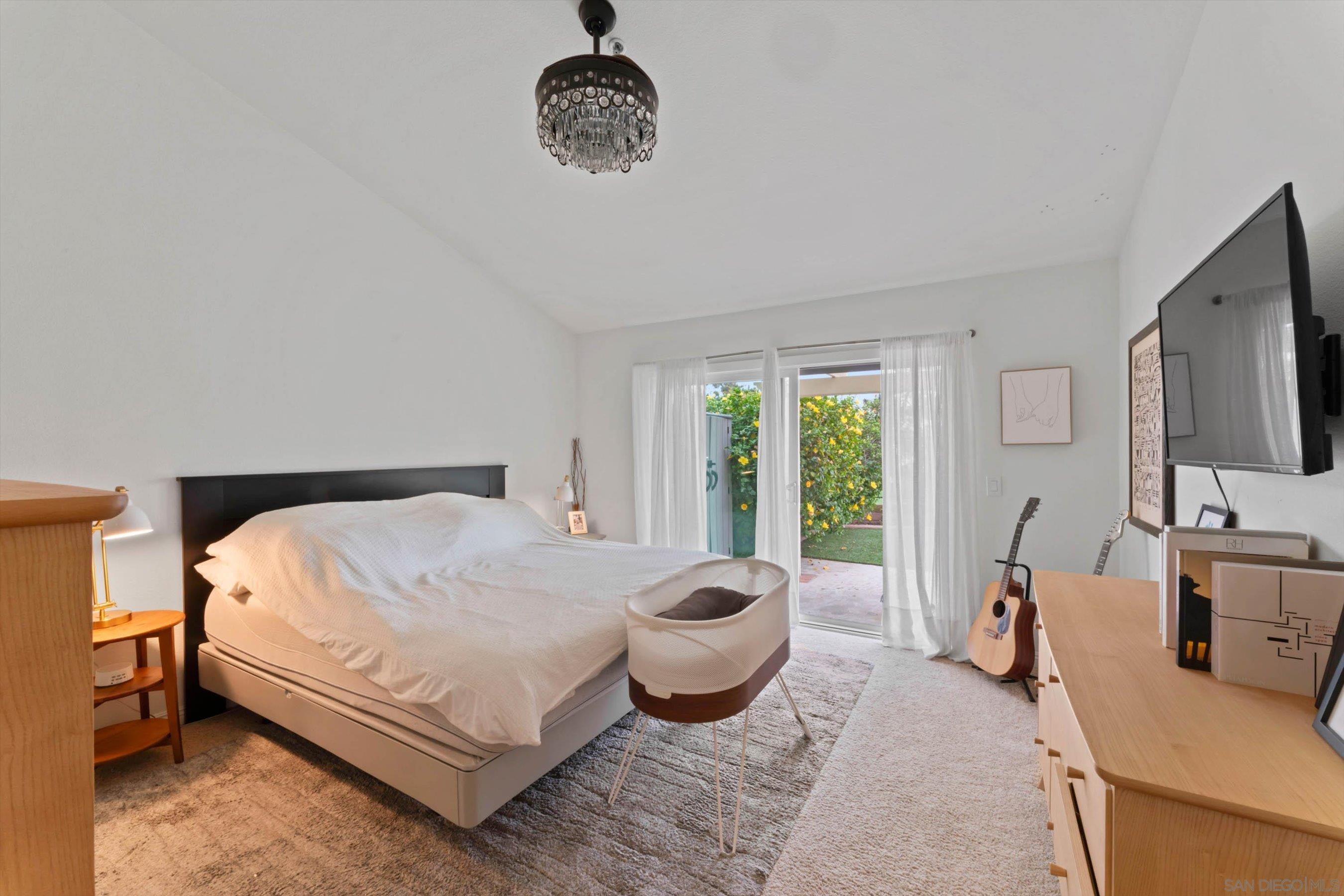 Detail Gallery Image 25 of 46 For 1938  Spyglass Circle, Vista,  CA 92081 - 2 Beds | 2 Baths