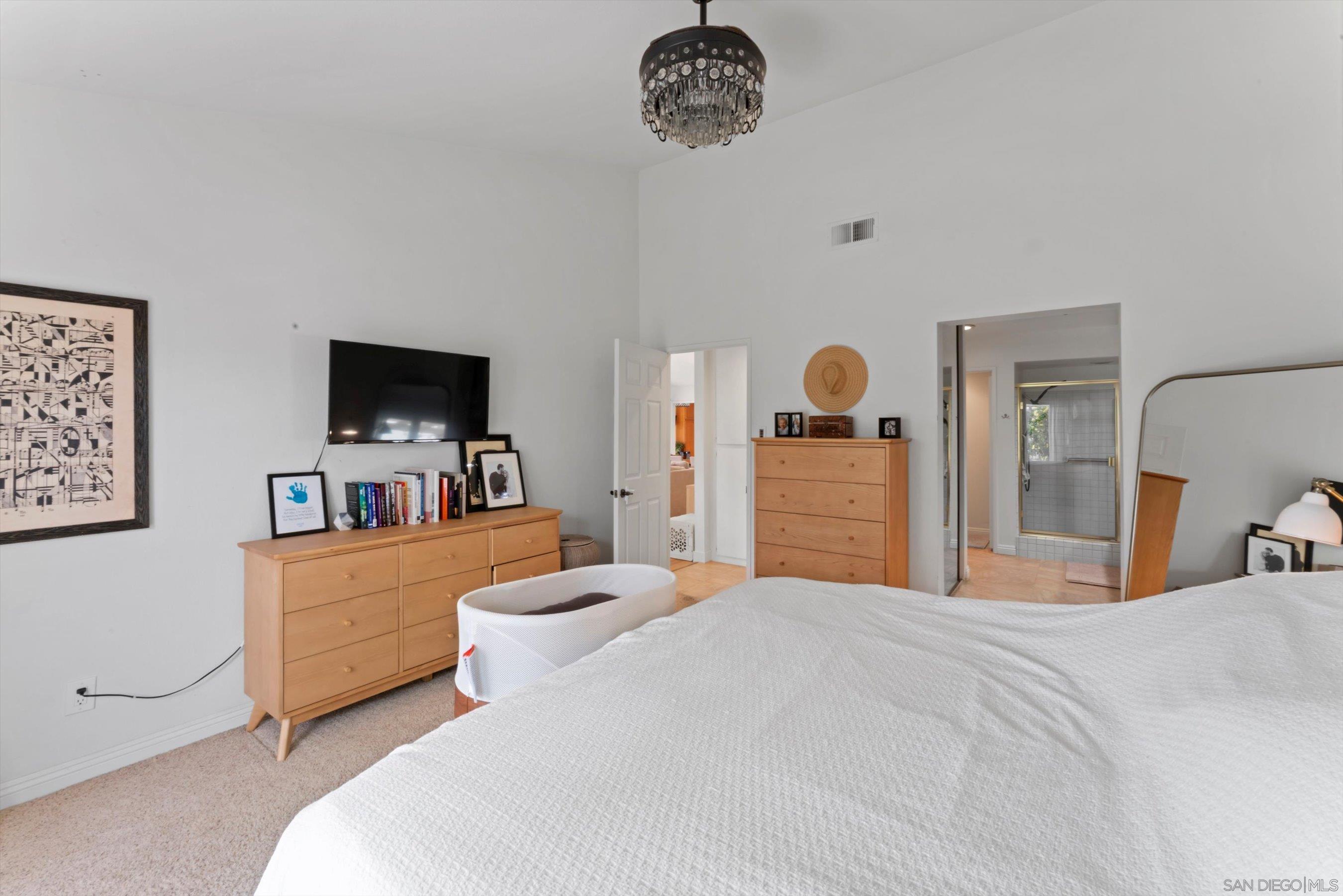 Detail Gallery Image 27 of 46 For 1938  Spyglass Circle, Vista,  CA 92081 - 2 Beds | 2 Baths