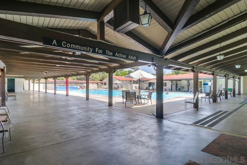 Detail Gallery Image 12 of 13 For 16462  Sarape Dr, San Diego,  CA 92128 - 3 Beds | 2 Baths