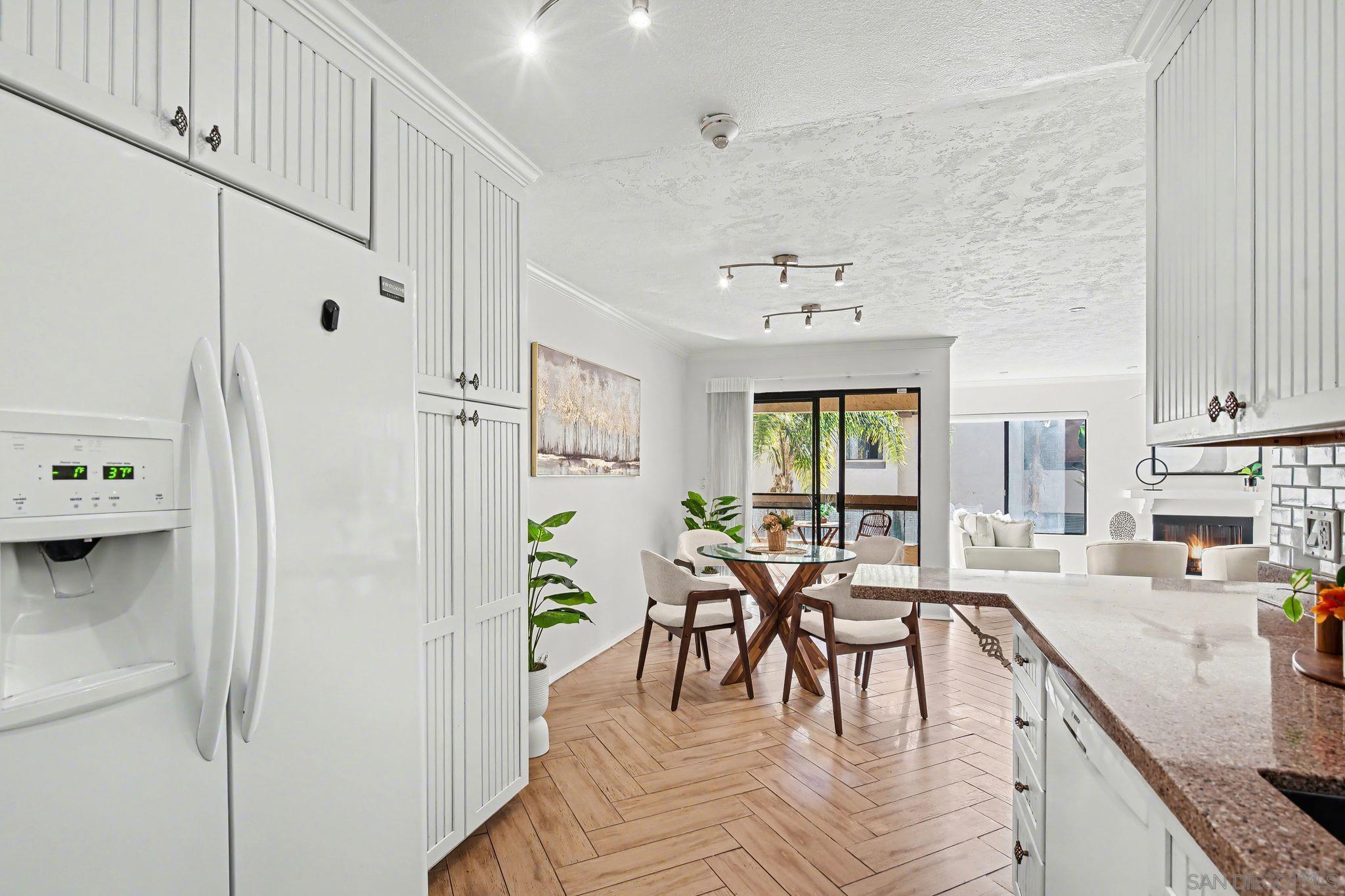 Detail Gallery Image 10 of 40 For 6757  Friars Rd  #21,  San Diego,  CA 92108 - 3 Beds | 2 Baths