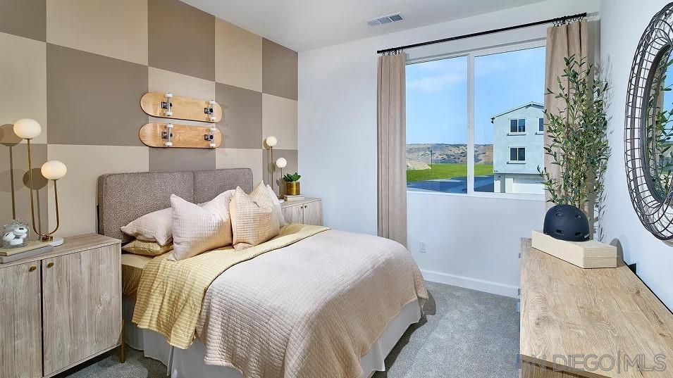 Detail Gallery Image 12 of 18 For 1057  Spike Street  #2,  Chula Vista,  CA 91911 - 4 Beds | 2/1 Baths