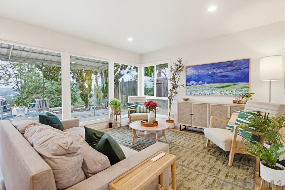 Detail Gallery Image 17 of 68 For 6354  Celia Vista, San Diego,  CA 92115 - 3 Beds | 1 Baths