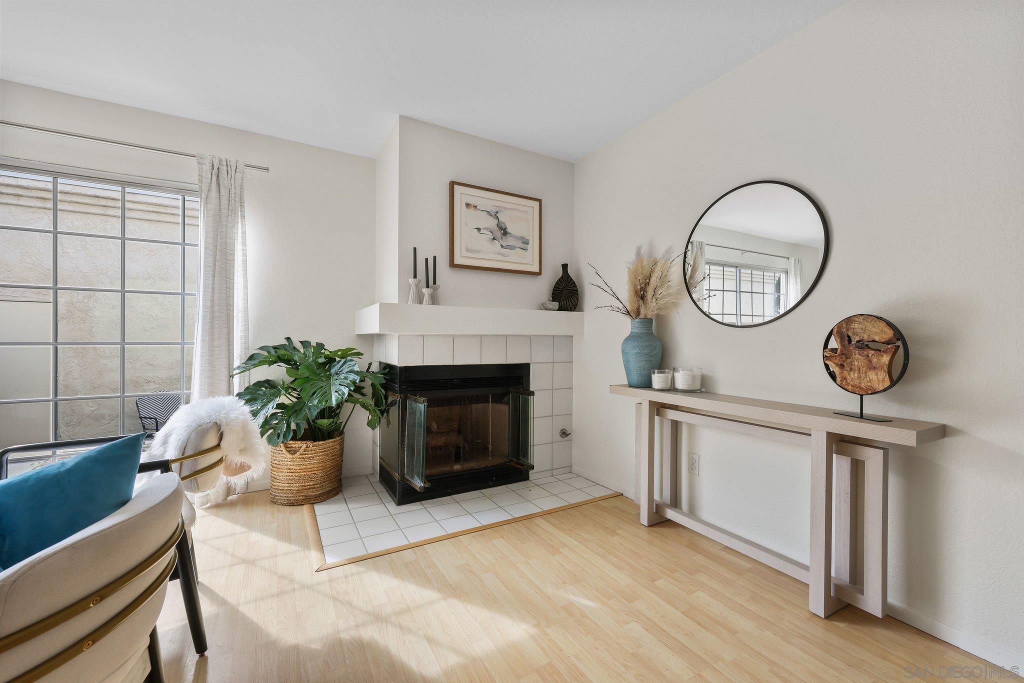 Detail Gallery Image 9 of 35 For 740  Breeze Hill Rd.  #193,  Vista,  CA 92081 - 2 Beds | 2/1 Baths