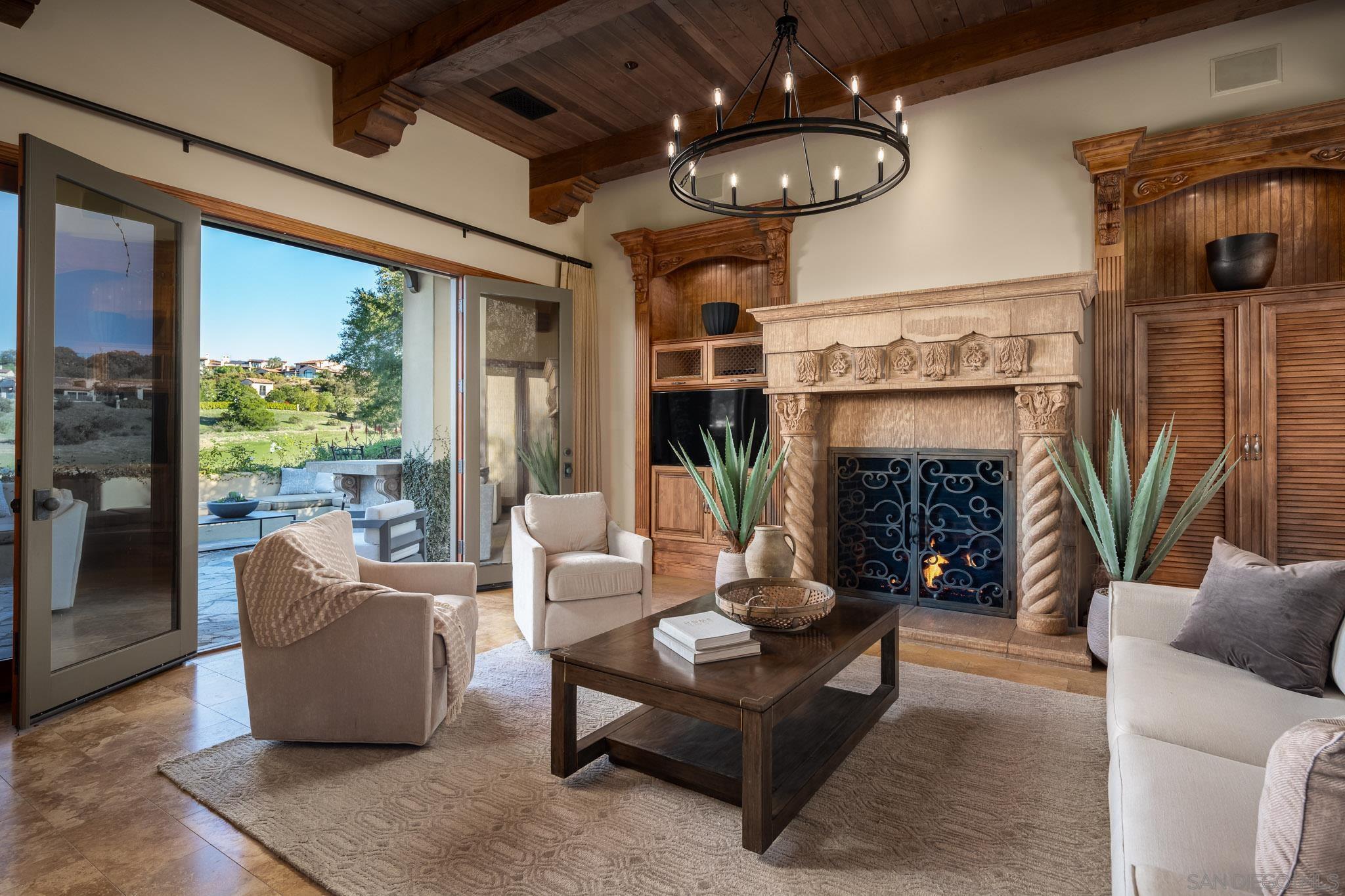 Detail Gallery Image 10 of 51 For 8341  Santaluz Village Green E, San Diego,  CA 92127 - 3 Beds | 2/1 Baths