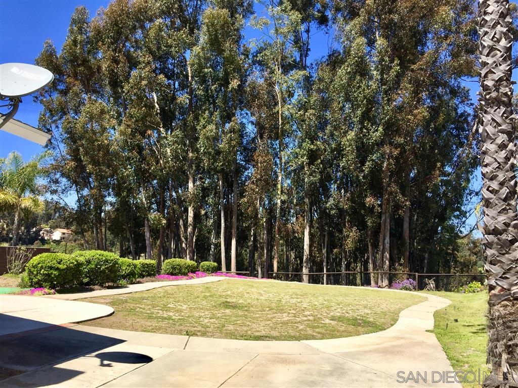 Detail Gallery Image 9 of 9 For 10187  Avenida Magnifica, San Diego,  CA 92131 - 4 Beds | 2/1 Baths