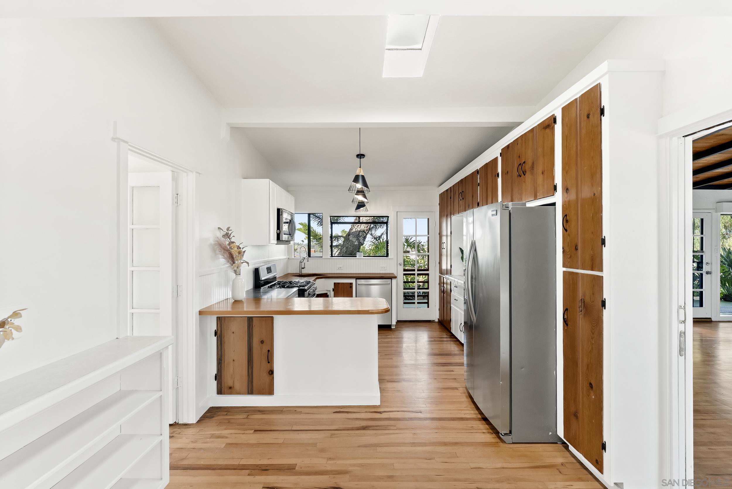 Detail Gallery Image 16 of 59 For 620  Plumosa Ave, Vista,  CA 92081 - 4 Beds | 2 Baths