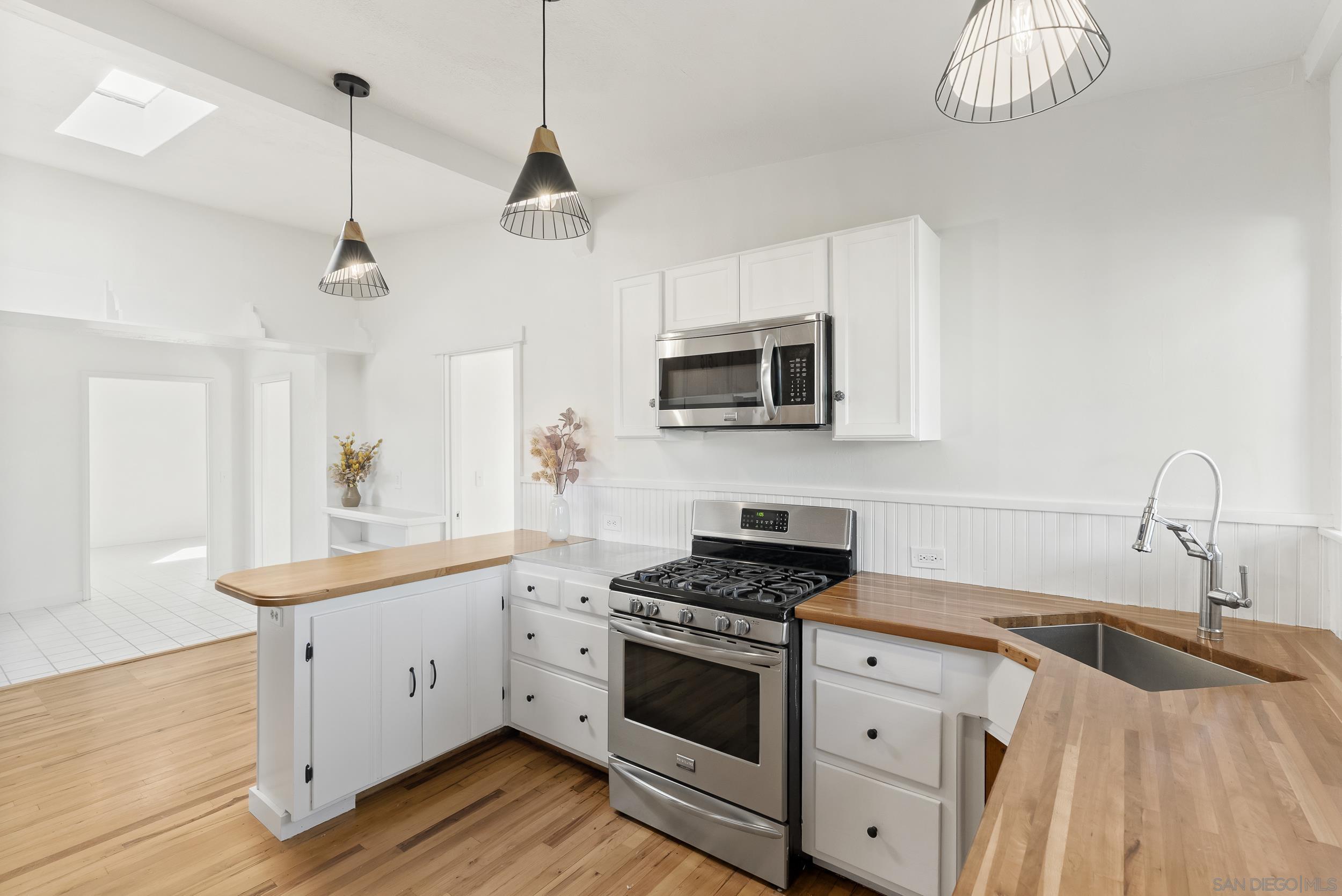 Detail Gallery Image 18 of 59 For 620  Plumosa Ave, Vista,  CA 92081 - 4 Beds | 2 Baths