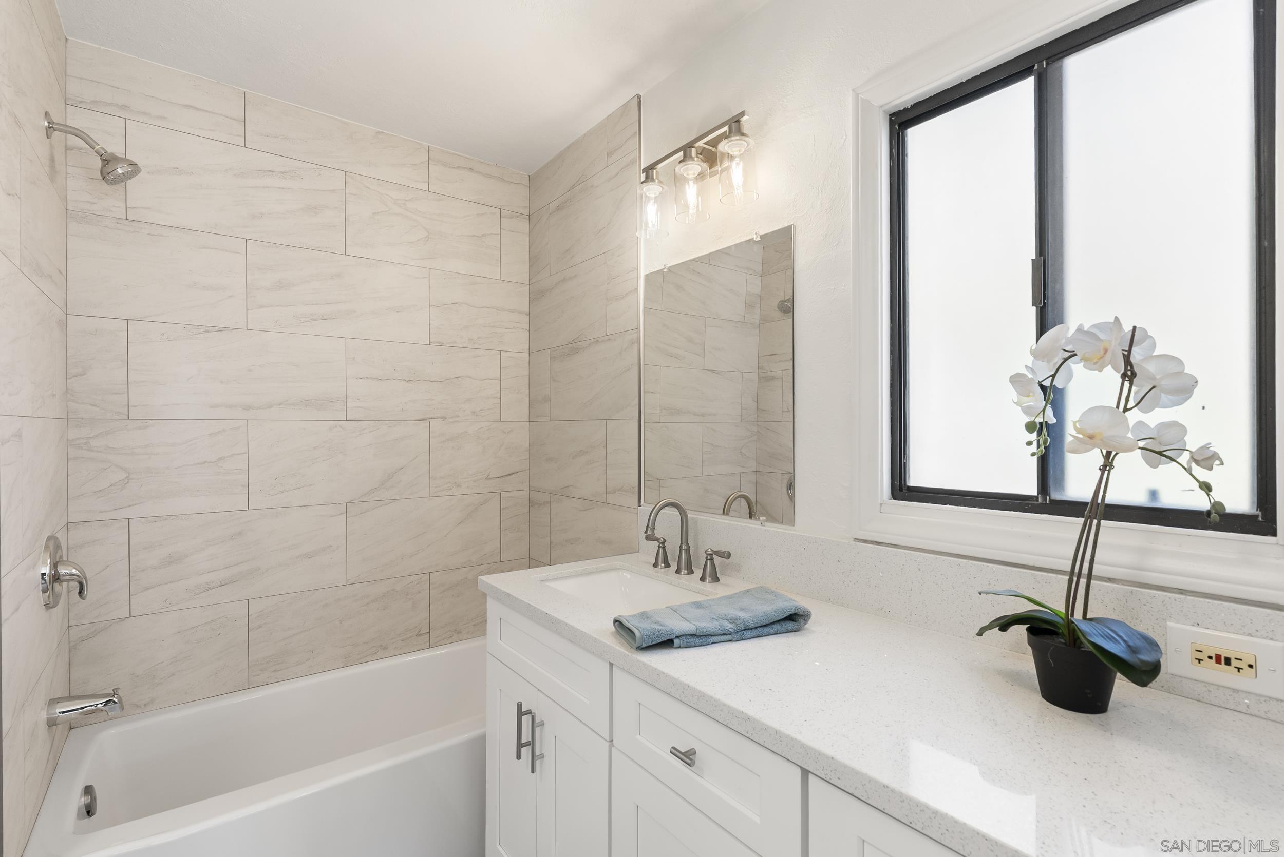 Detail Gallery Image 25 of 59 For 620  Plumosa Ave, Vista,  CA 92081 - 4 Beds | 2 Baths