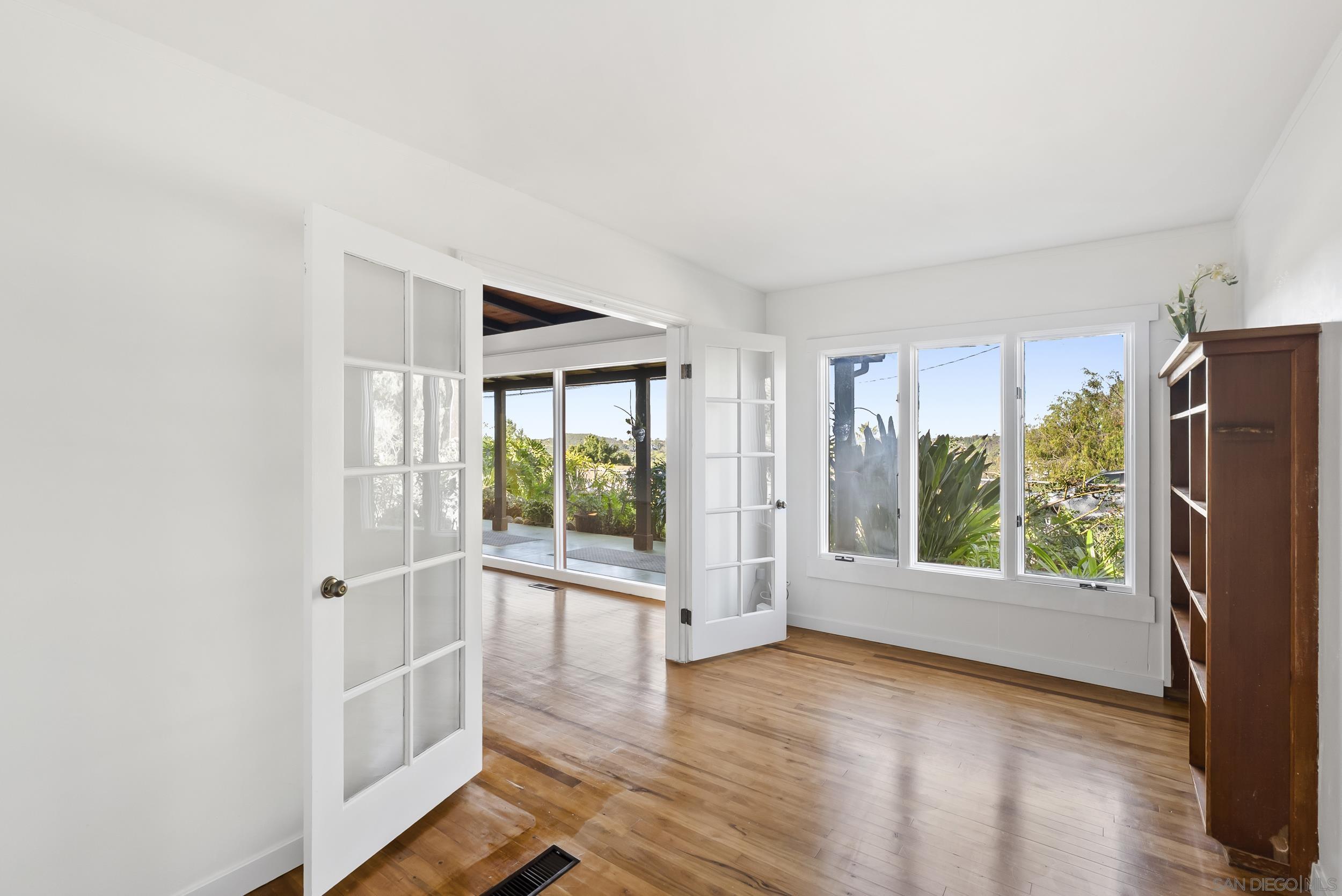 Detail Gallery Image 29 of 59 For 620  Plumosa Ave, Vista,  CA 92081 - 4 Beds | 2 Baths