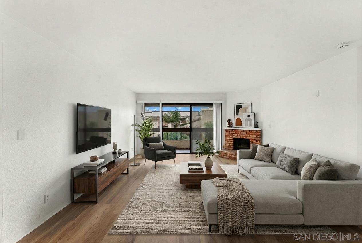 Detail Gallery Image 2 of 24 For 6717  Friars Rd  #63,  San Diego,  CA 92108 - 2 Beds | 2 Baths