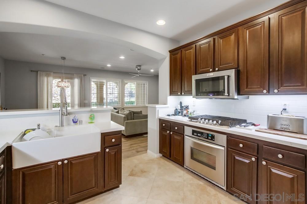 Detail Gallery Image 13 of 49 For 9240  Piantino Way, San Diego,  CA 92108 - 3 Beds | 2 Baths