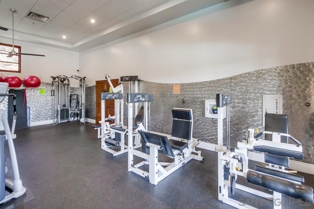 Detail Gallery Image 39 of 49 For 9240  Piantino Way, San Diego,  CA 92108 - 3 Beds | 2 Baths