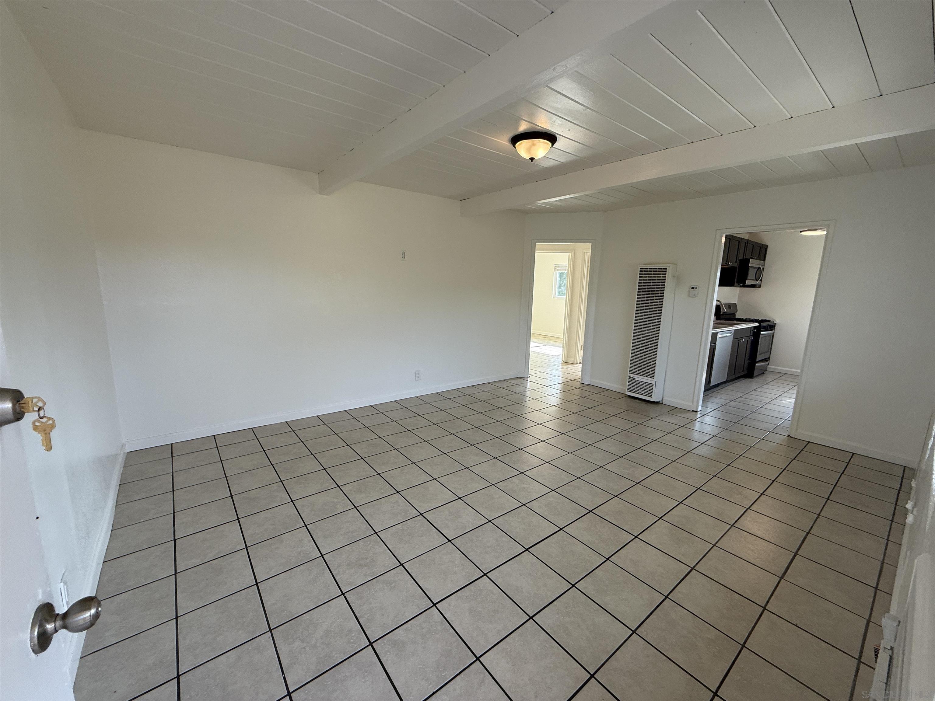 Front Image Thumbnail for SD260001886