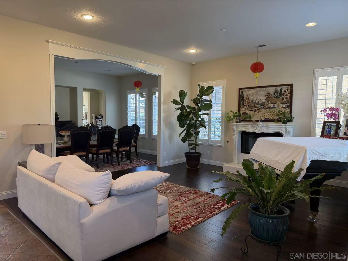 Detail Gallery Image 2 of 17 For 16156  Palomino Valley Rd, San Diego,  CA 92127 - 6 Beds | 4/1 Baths