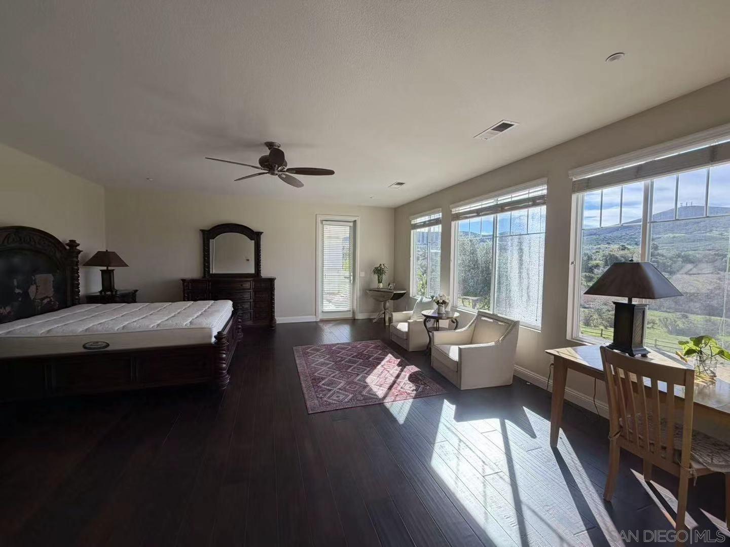 Detail Gallery Image 8 of 17 For 16156  Palomino Valley Rd, San Diego,  CA 92127 - 6 Beds | 4/1 Baths