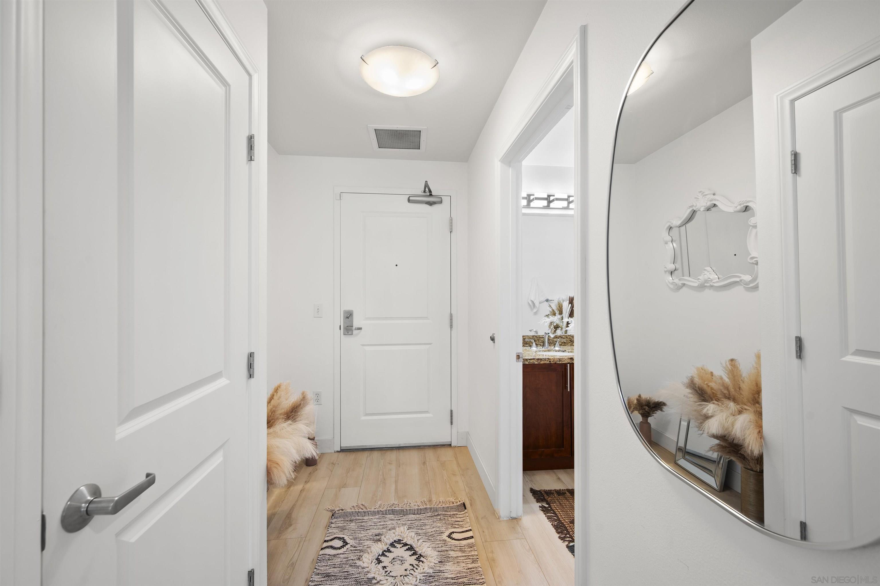 Detail Gallery Image 8 of 22 For 206  Park Blvd  #405,  San Diego,  CA 92101 - 0 Beds | 1 Baths