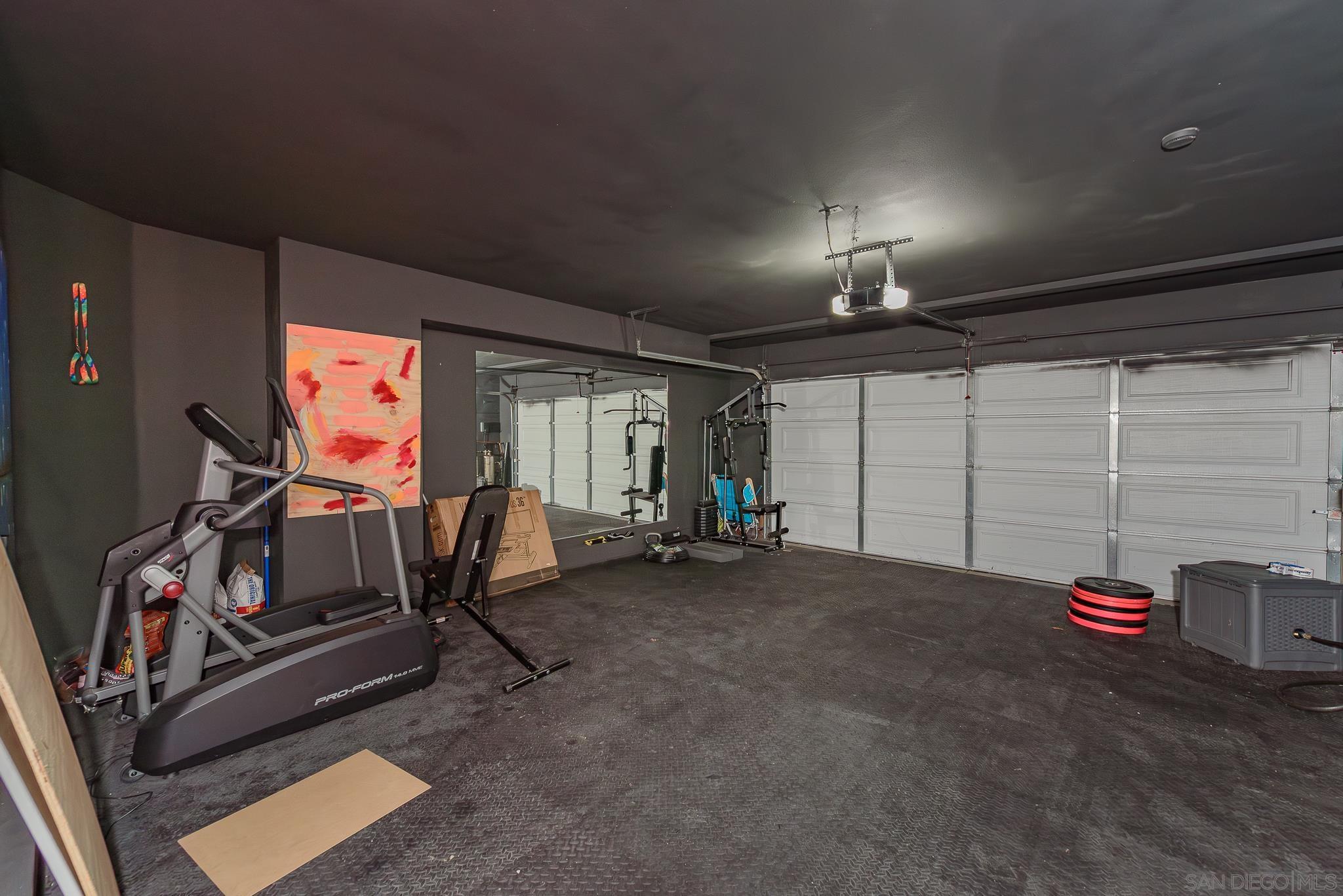 Detail Gallery Image 41 of 41 For 1039  Eliot St, Oceanside,  CA 92057 - 4 Beds | 3 Baths