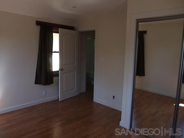 Detail Gallery Image 5 of 8 For 1909 S Tremont, Oceanside,  CA 92054 - 2 Beds | 2 Baths