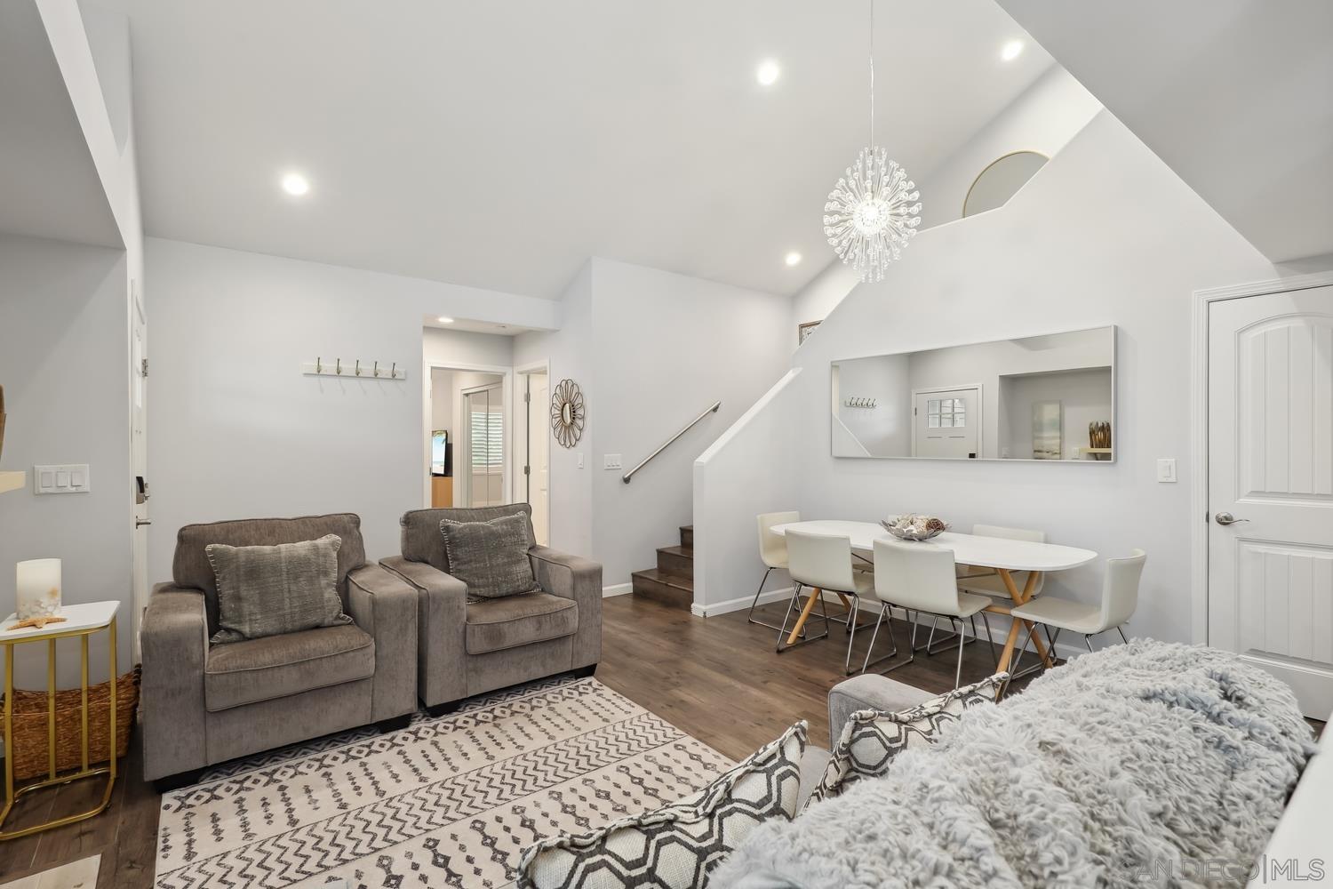 Detail Gallery Image 7 of 45 For 6951  Quiet Cove Dr, Carlsbad,  CA 92011 - 3 Beds | 2 Baths